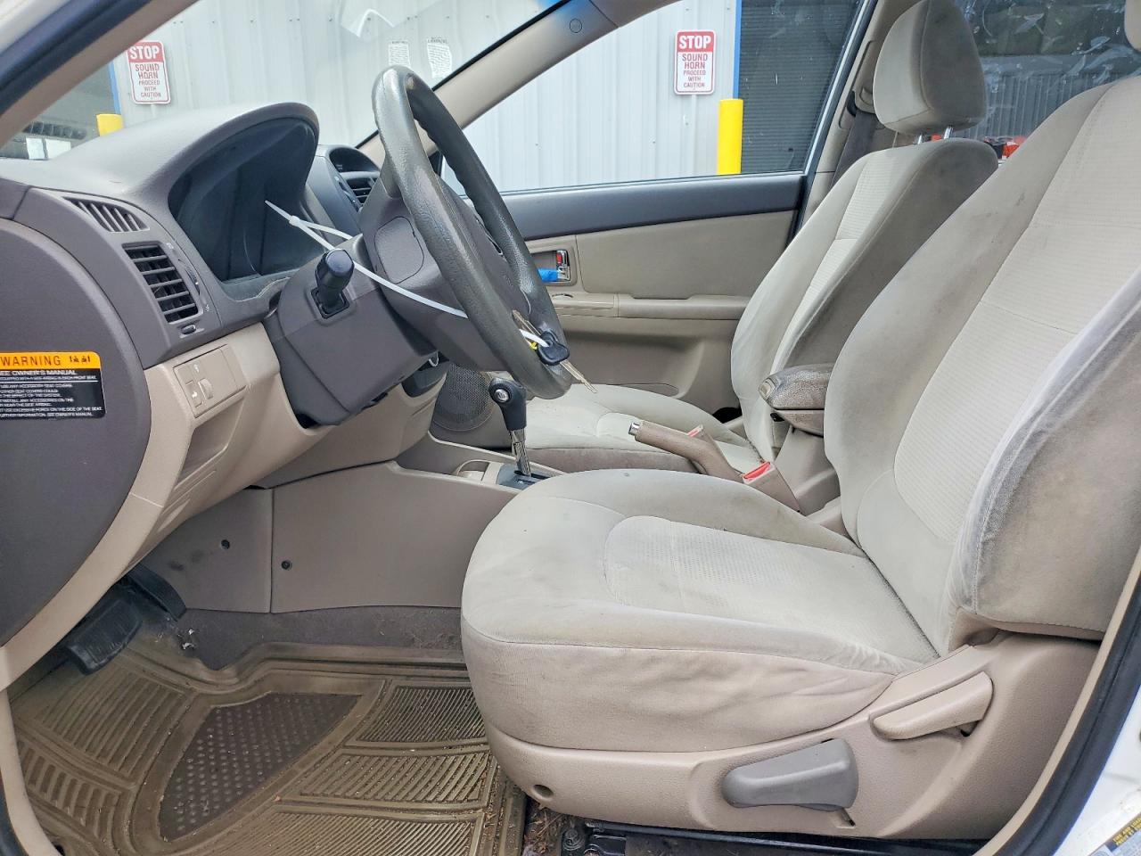 2008 Kia Spectra Lx Белый vin: KNAFE122085580989