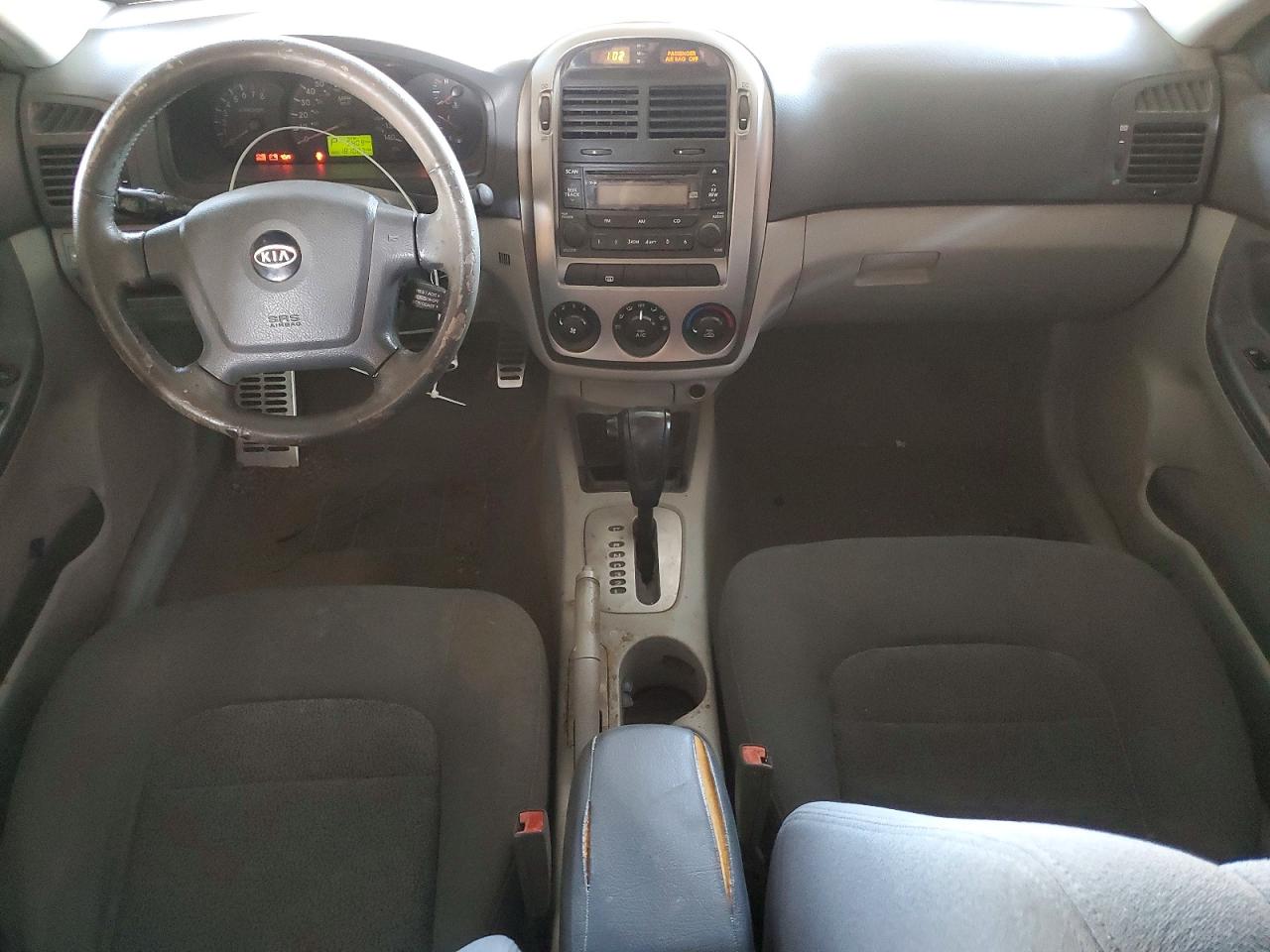 2006 Kia Spectra Charcoal vin: KNAFE122165208249