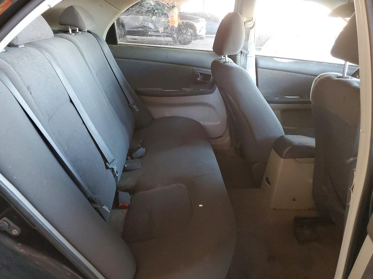 2006 Kia Spectra Charcoal vin: KNAFE122165208249
