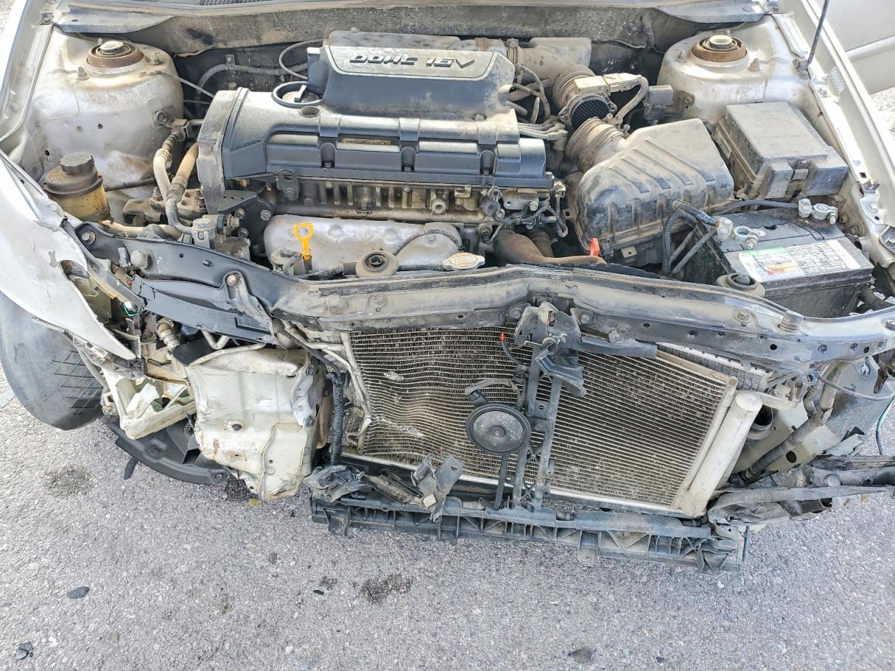2008 Kia Spectra Ex Серебряный vin: KNAFE122185579026