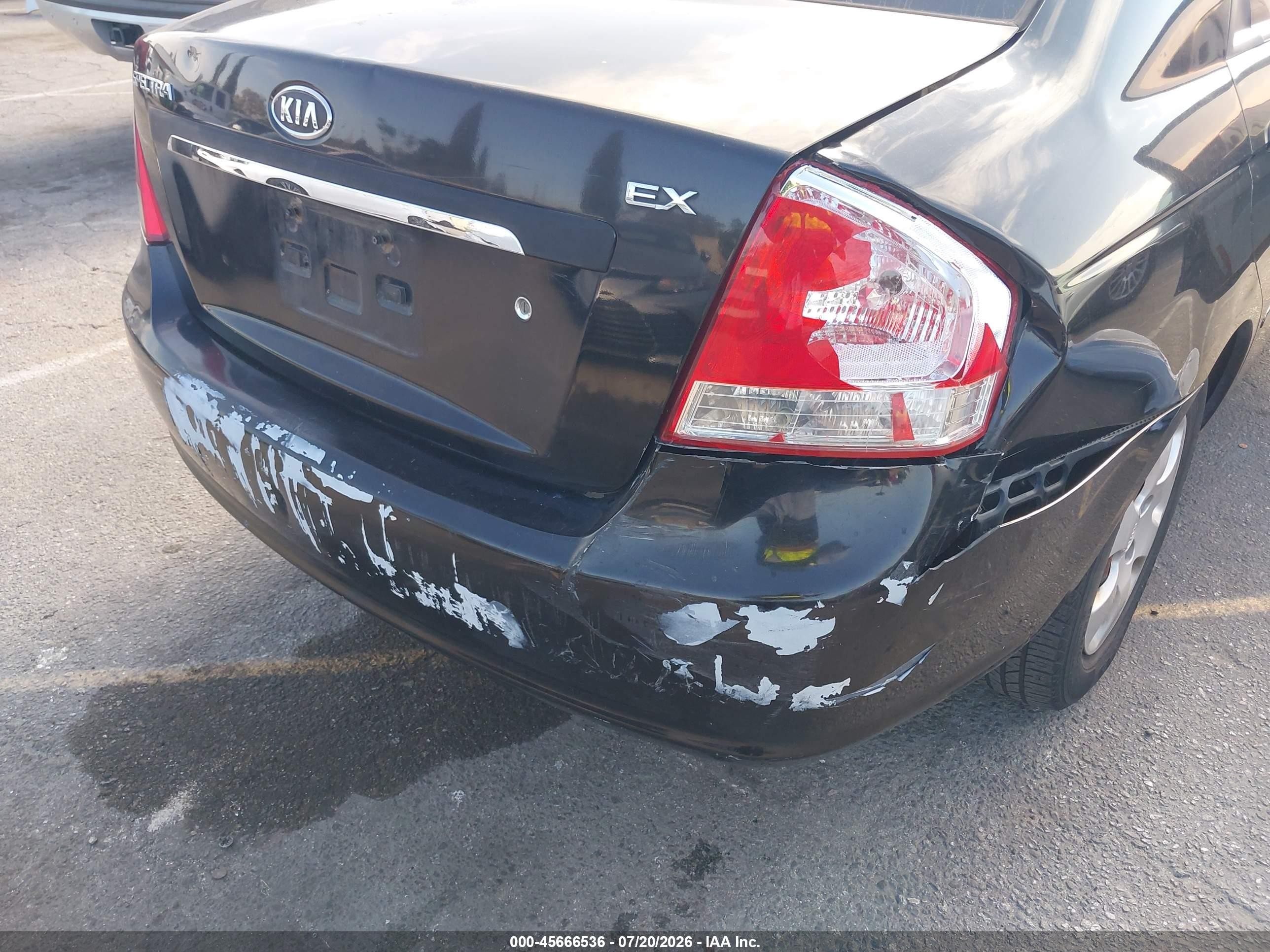 2008 Kia Spectra Ex Черный vin: KNAFE122185584775