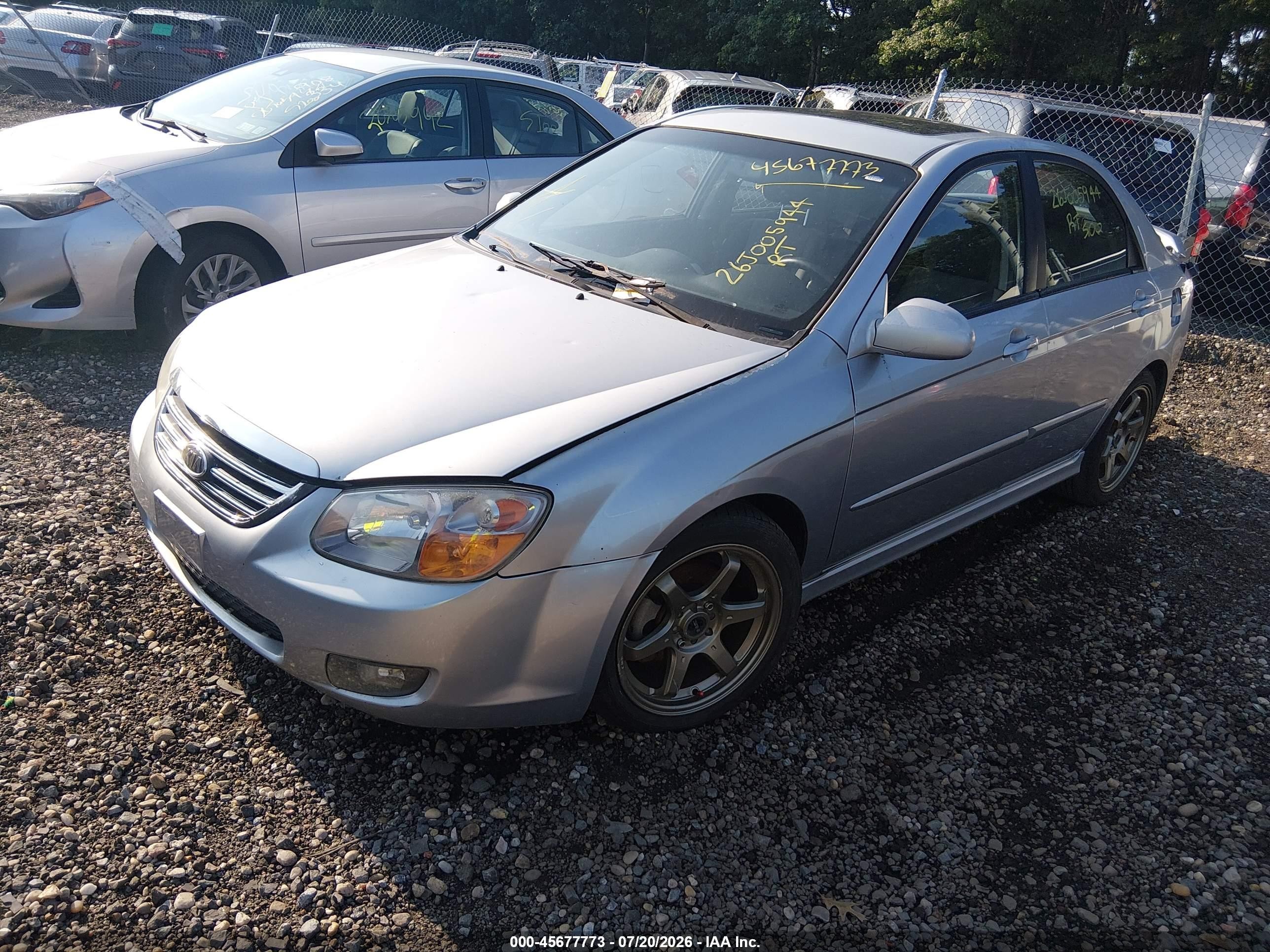 2007 Kia Spectra Sx Белый vin: KNAFE122275005713