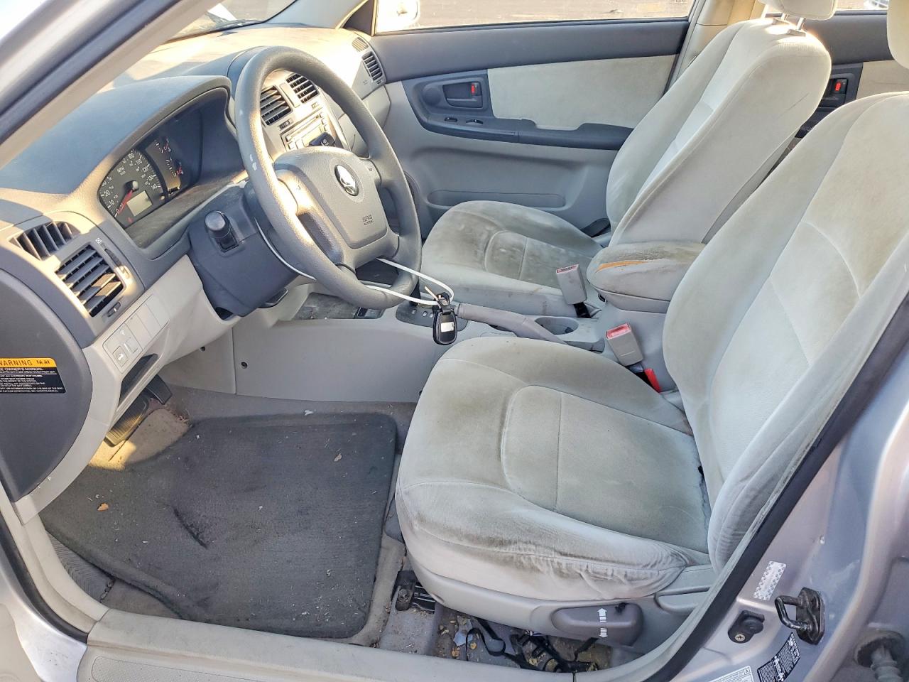 2004 Kia Spectra Lx Silver vin: KNAFE122445008611
