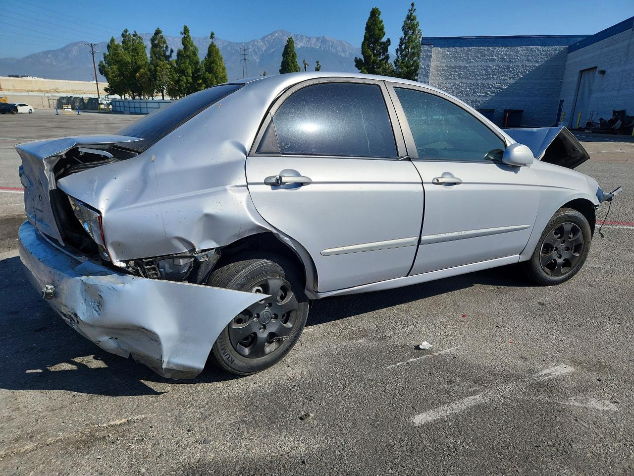 2005 Kia Spectra Lx Silver vin: KNAFE122455204646