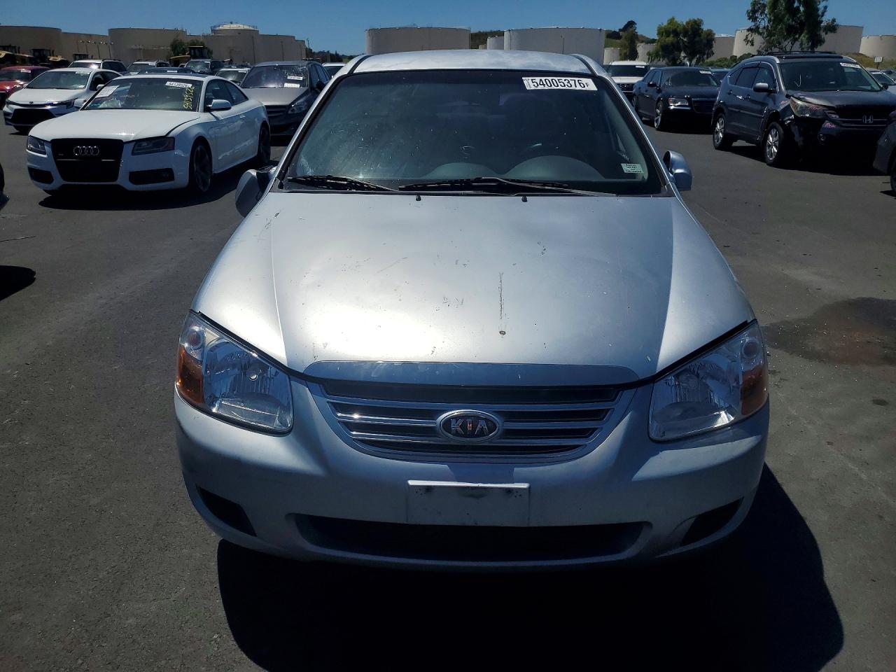 2007 Kia Spectra Lx Серебряный vin: KNAFE122575485584