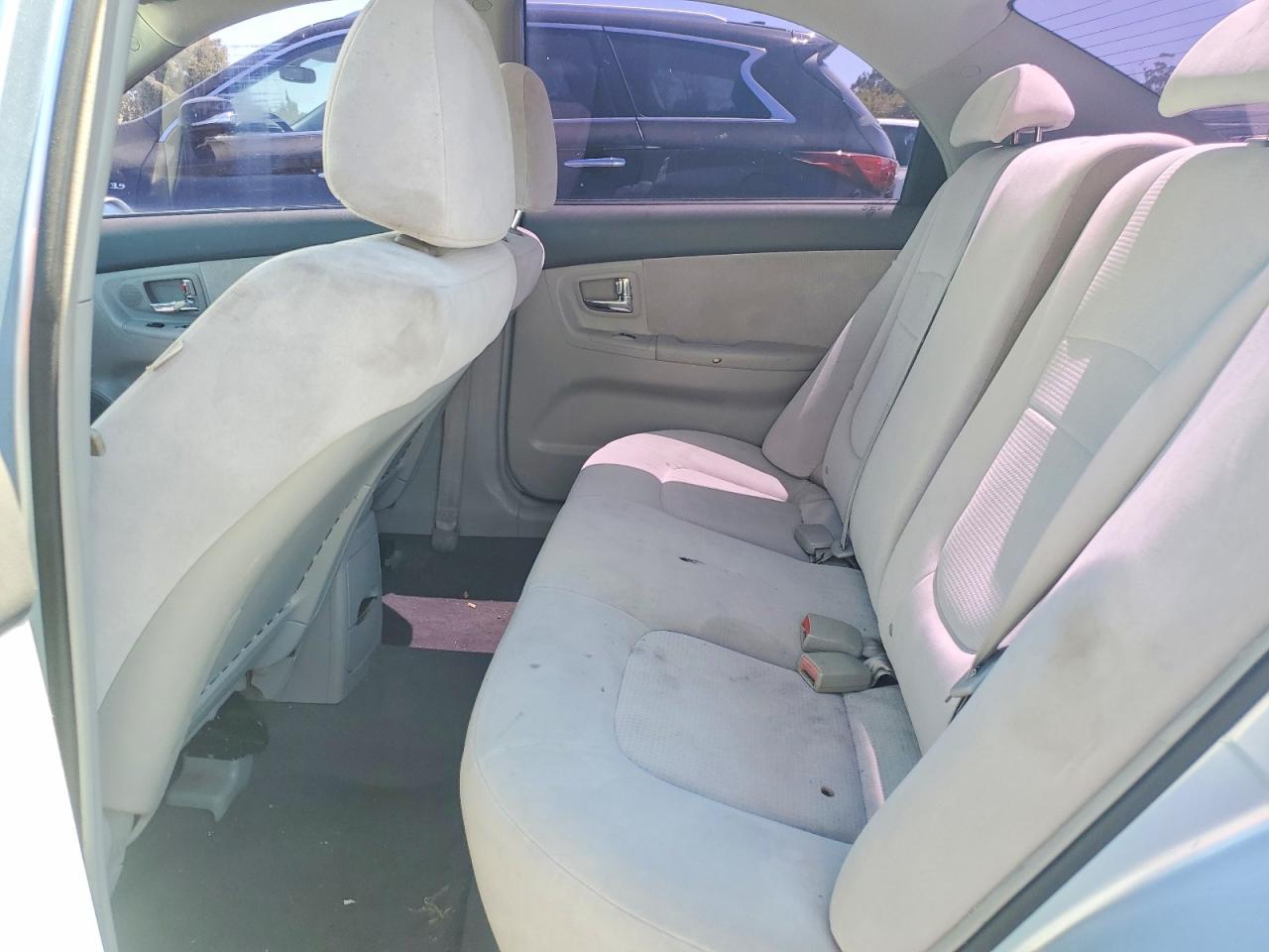 2007 Kia Spectra Lx Серебряный vin: KNAFE122575485584