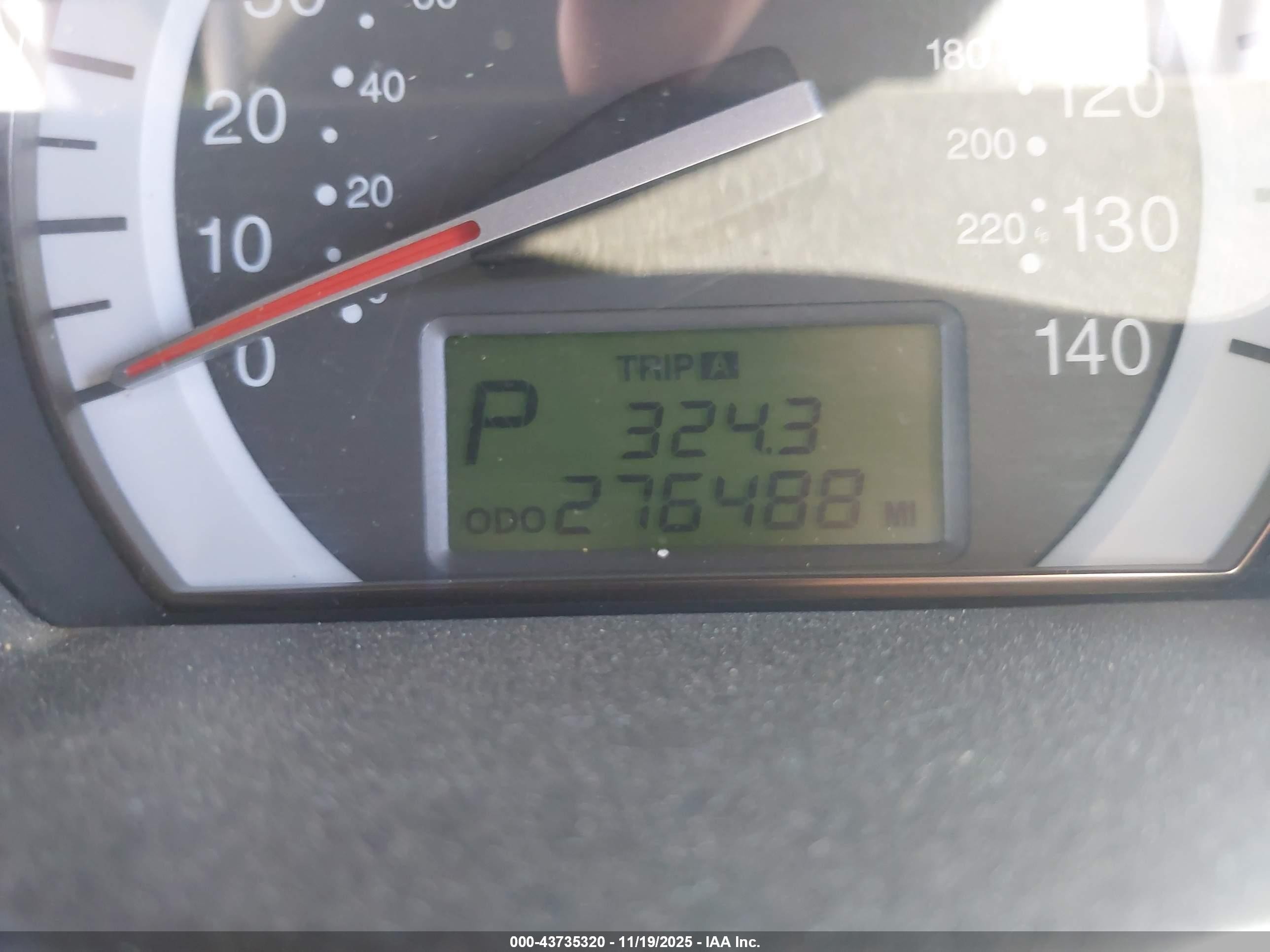 2007 Kia Spectra Ex Beige vin: KNAFE122675483259