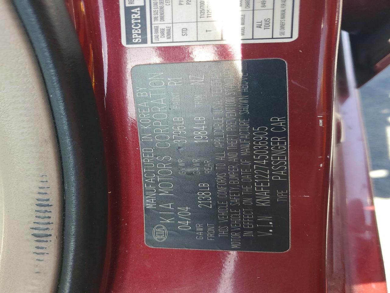 2004 Kia Spectra Lx Maroon vin: KNAFE122745036905