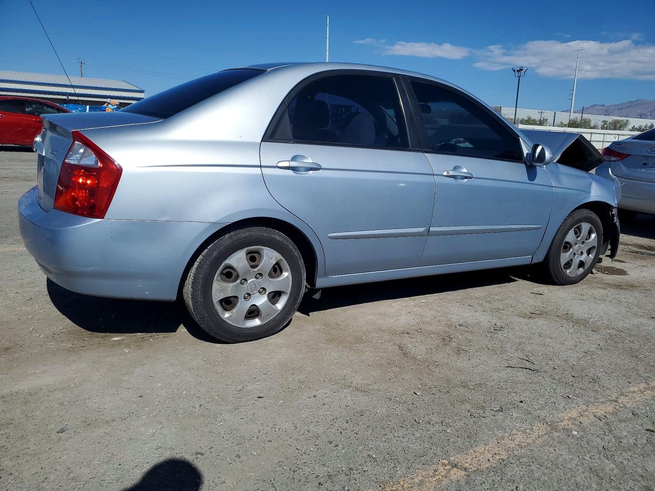 2006 Kia Spectra Ex Silver vin: KNAFE122765277107