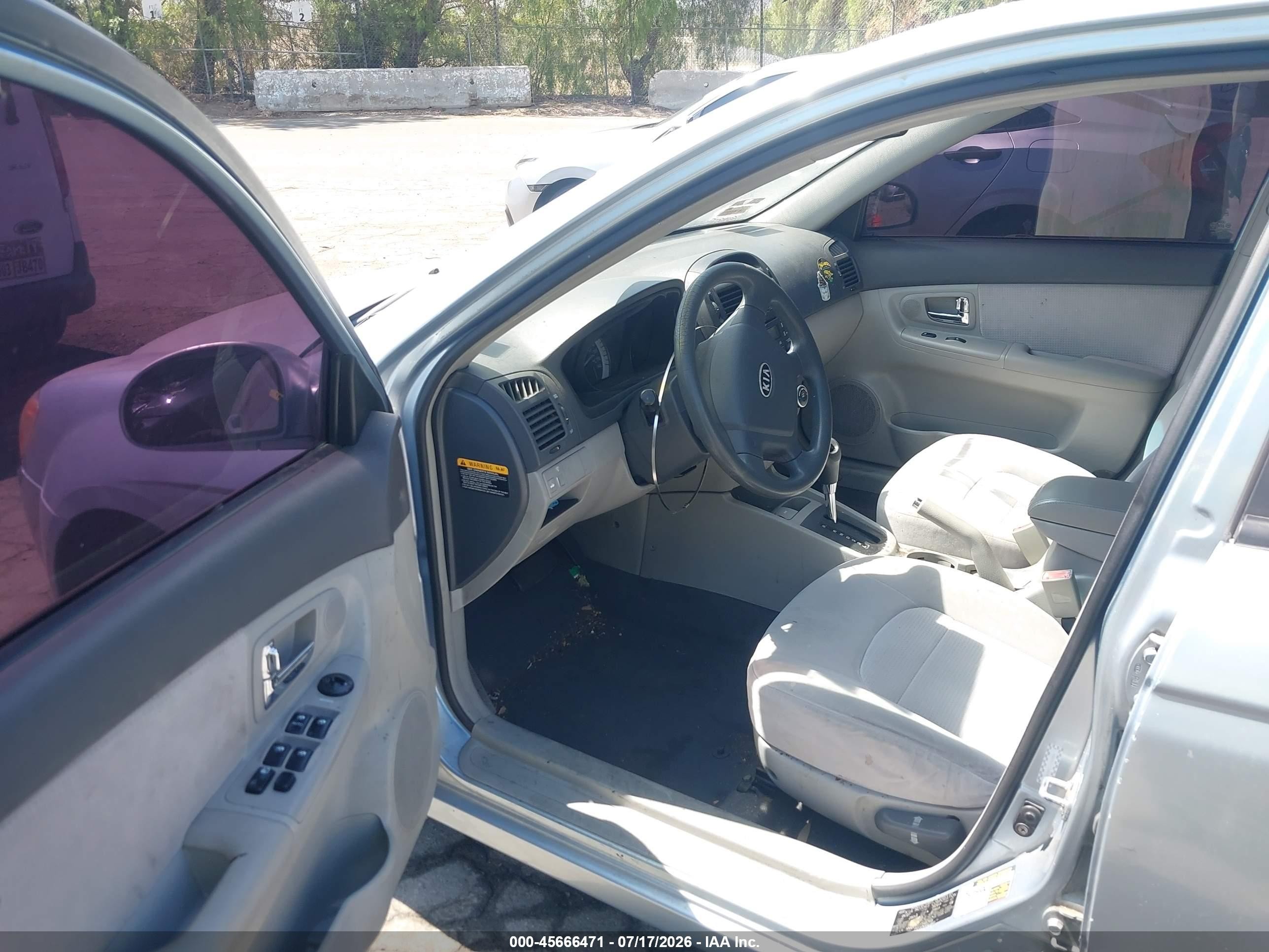 2007 Kia Spectra Ex Blue vin: KNAFE122775487918
