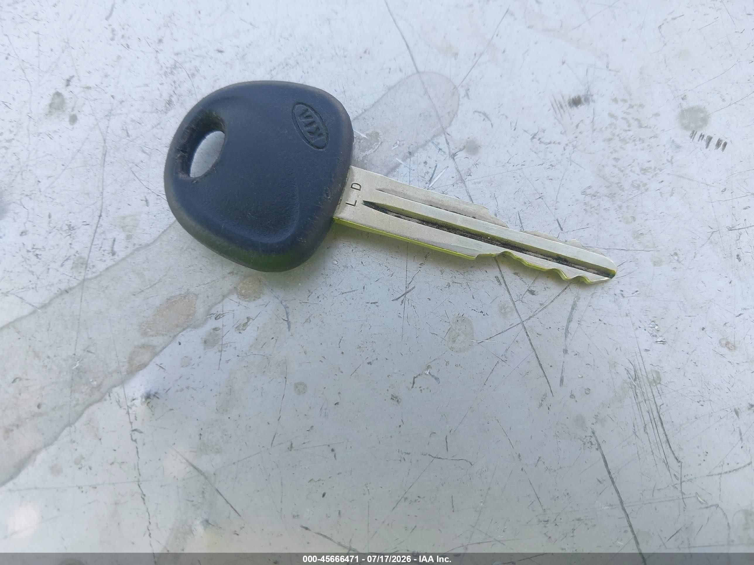 2007 Kia Spectra Ex Blue vin: KNAFE122775487918