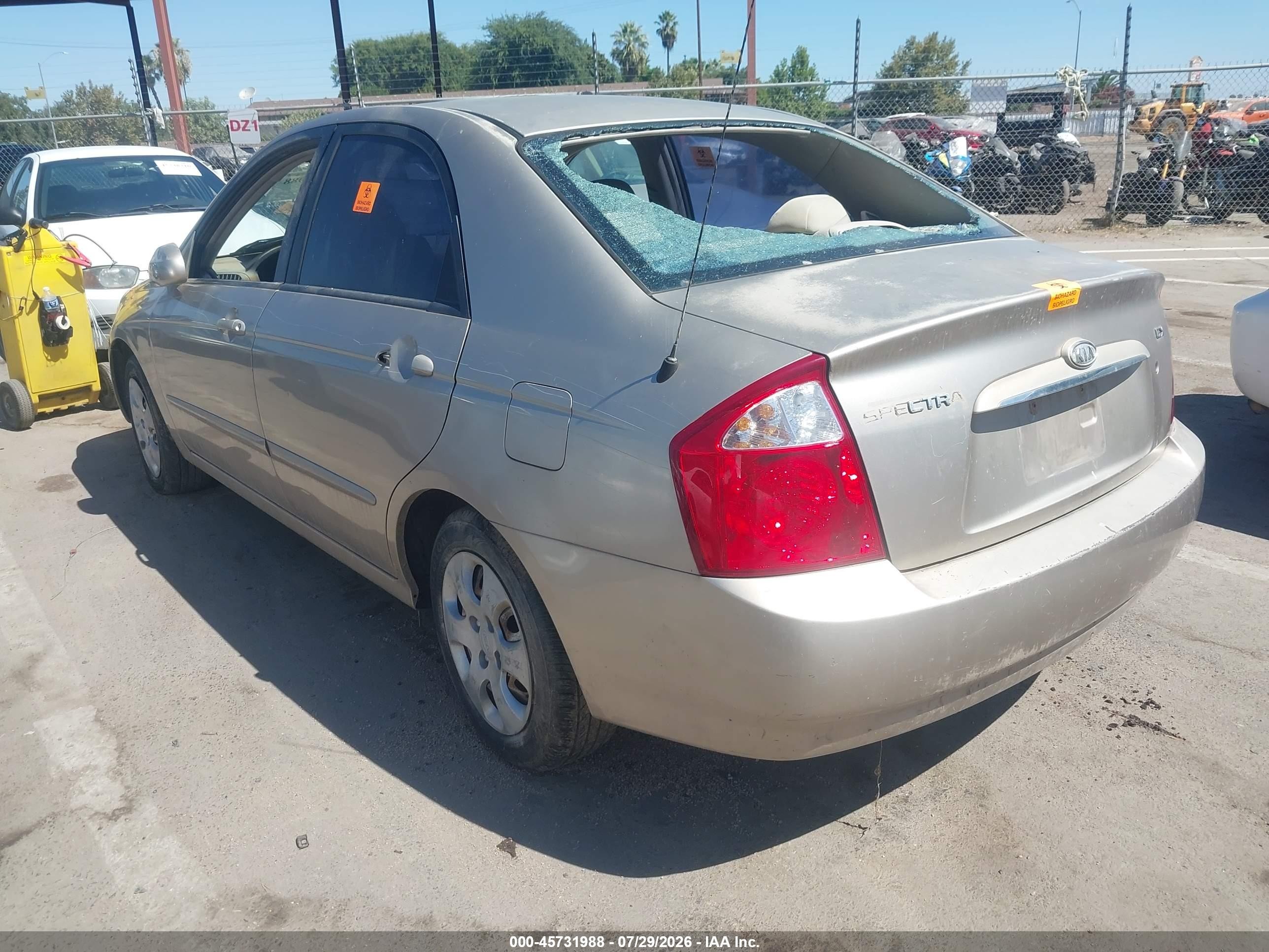 2006 Kia Spectra Ex/lx/sx Gold vin: KNAFE122865261708