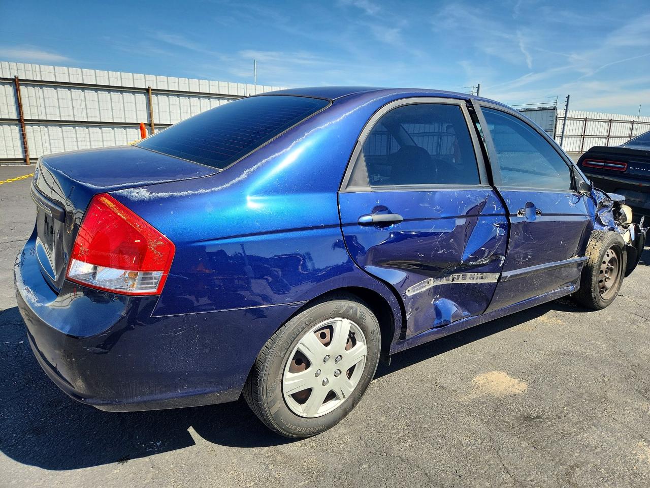 2008 Kia Spectra Lx Blue vin: KNAFE122X85525367