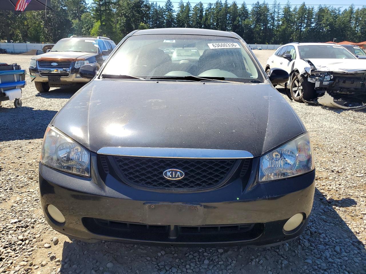 2005 Kia Spectra Spectra5 Black vin: KNAFE161055072163