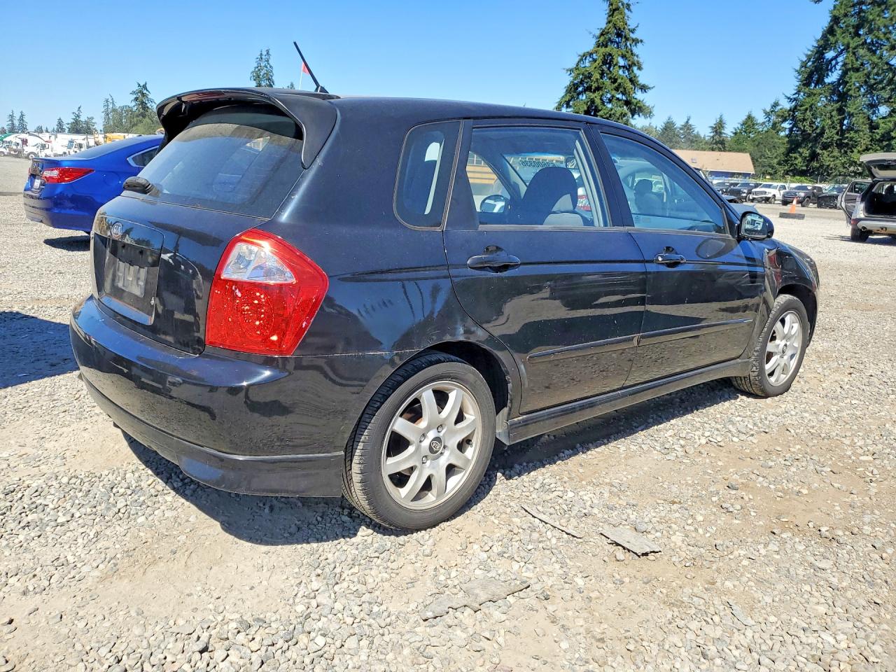 2005 Kia Spectra Spectra5 Black vin: KNAFE161055072163