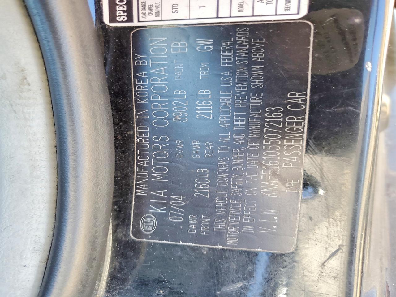 2005 Kia Spectra Spectra5 Black vin: KNAFE161055072163