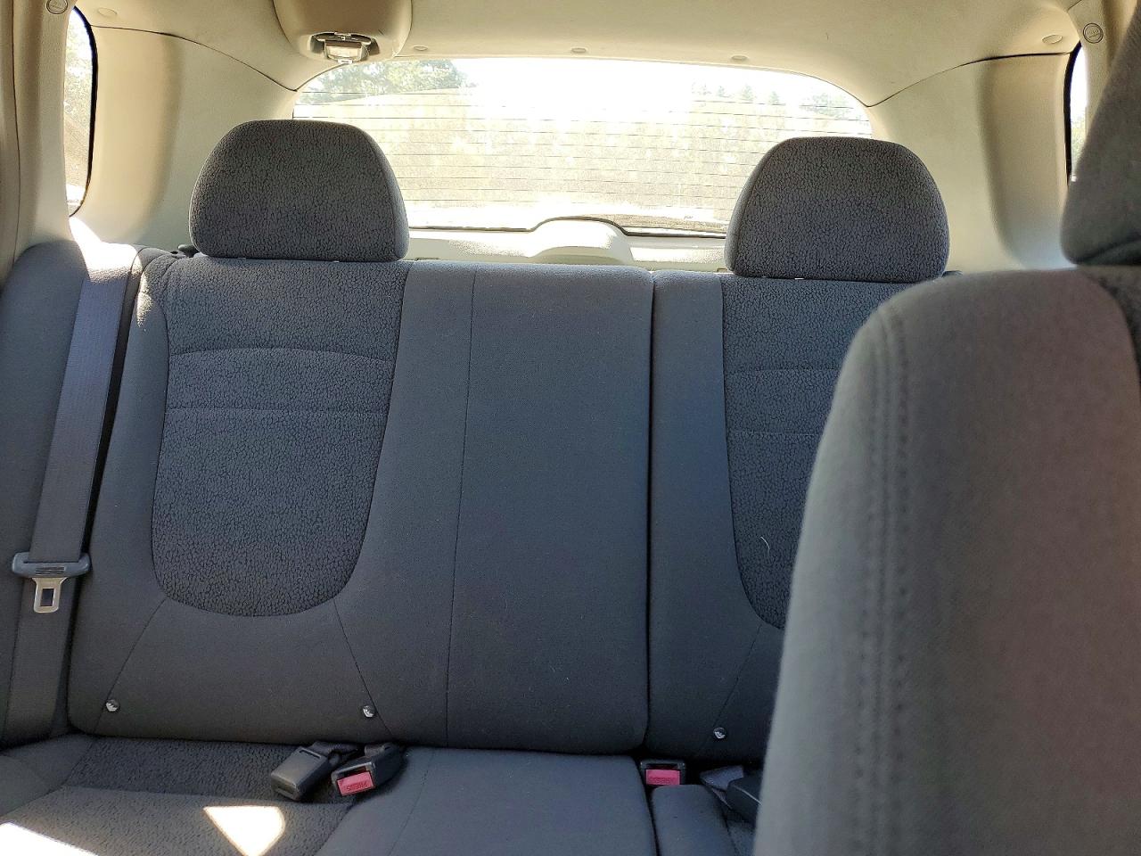 2005 Kia Spectra Spectra5 Black vin: KNAFE161055072163