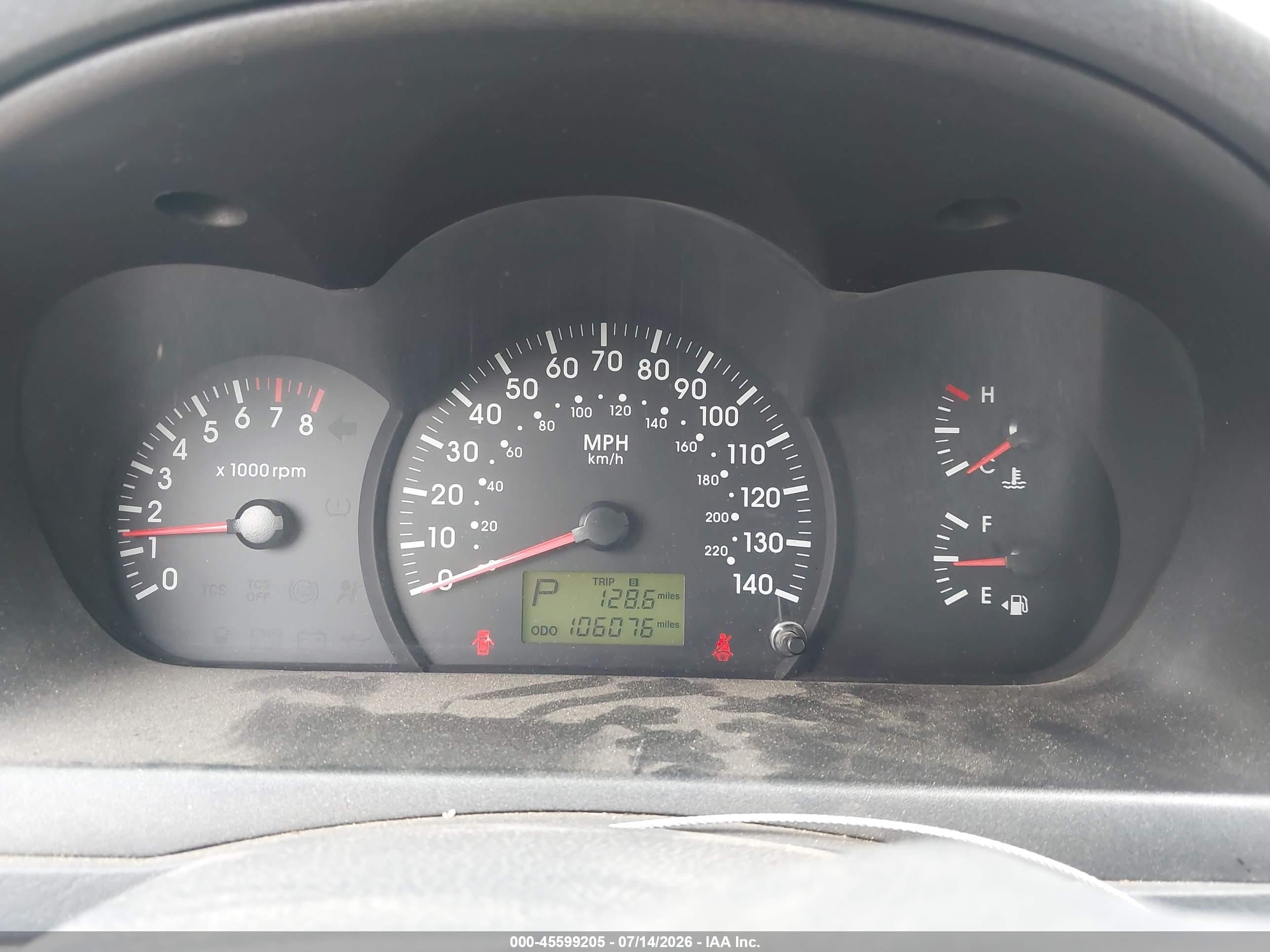 2005 Kia Spectra5   Silver vin: KNAFE161155108779