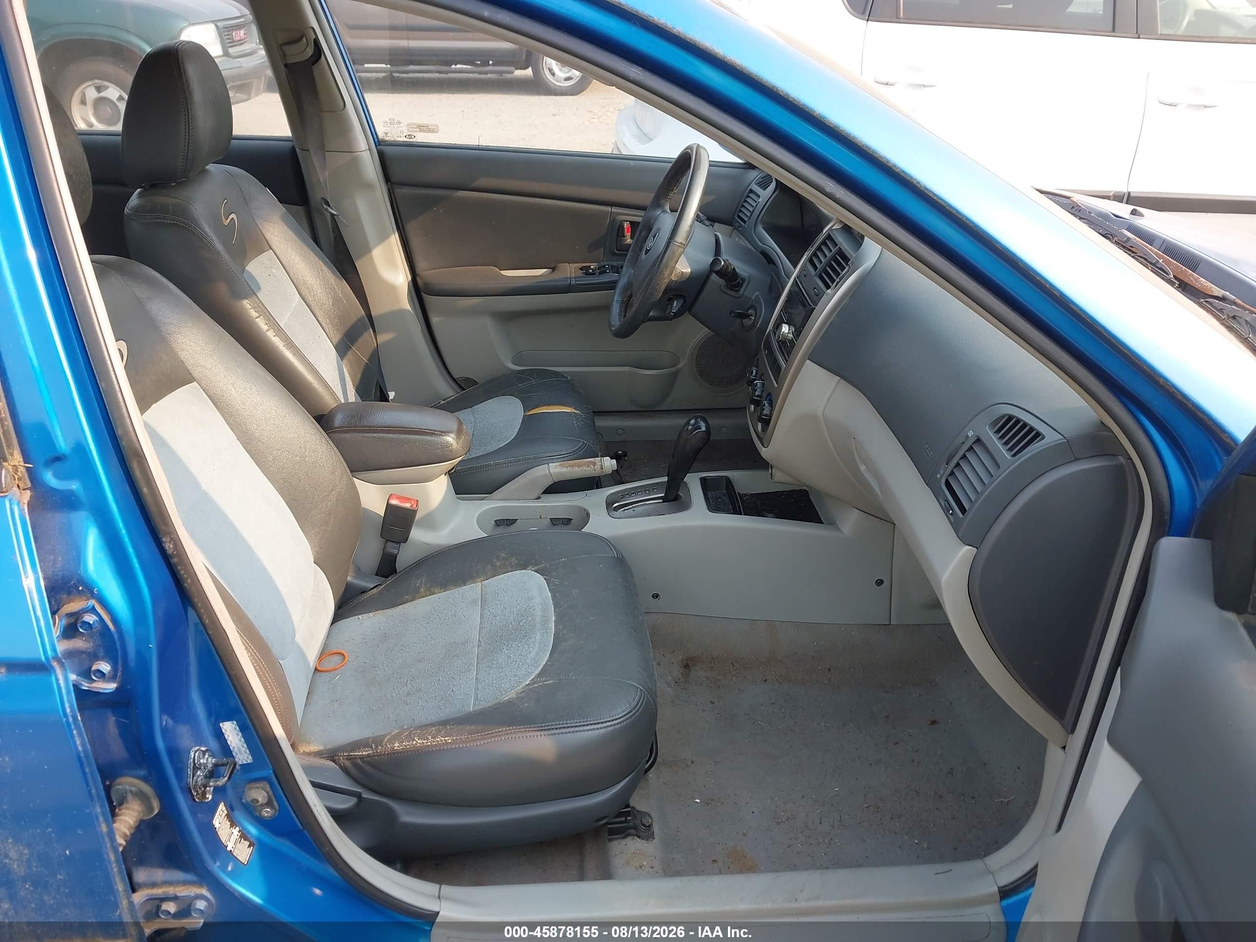 2005 Kia Spectra5 Blue vin: KNAFE161155140261