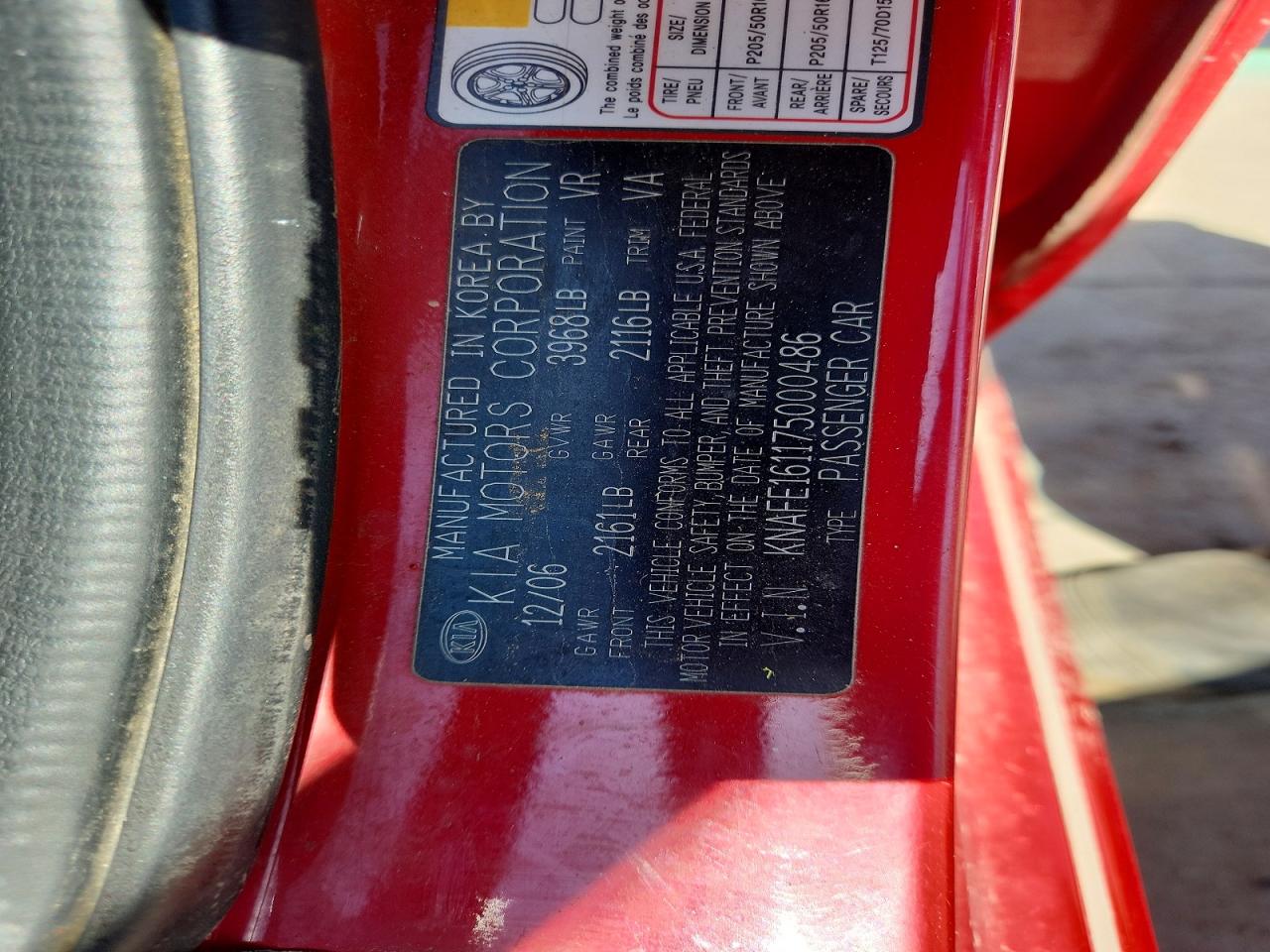 2007 Kia Spectra5 Sx Red vin: KNAFE161175000486