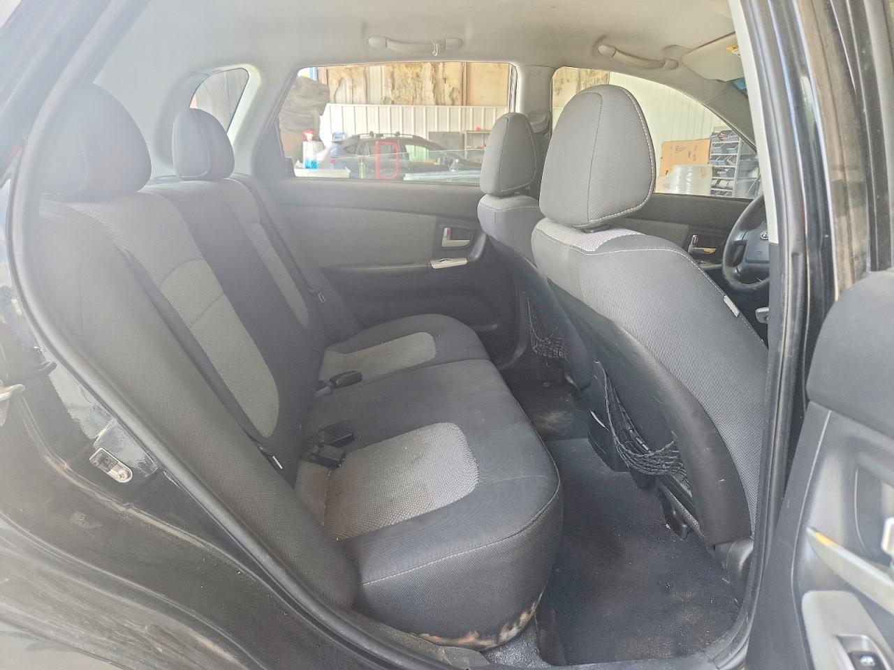 2008 Kia Spectra5 5 Sx Black vin: KNAFE161185011179