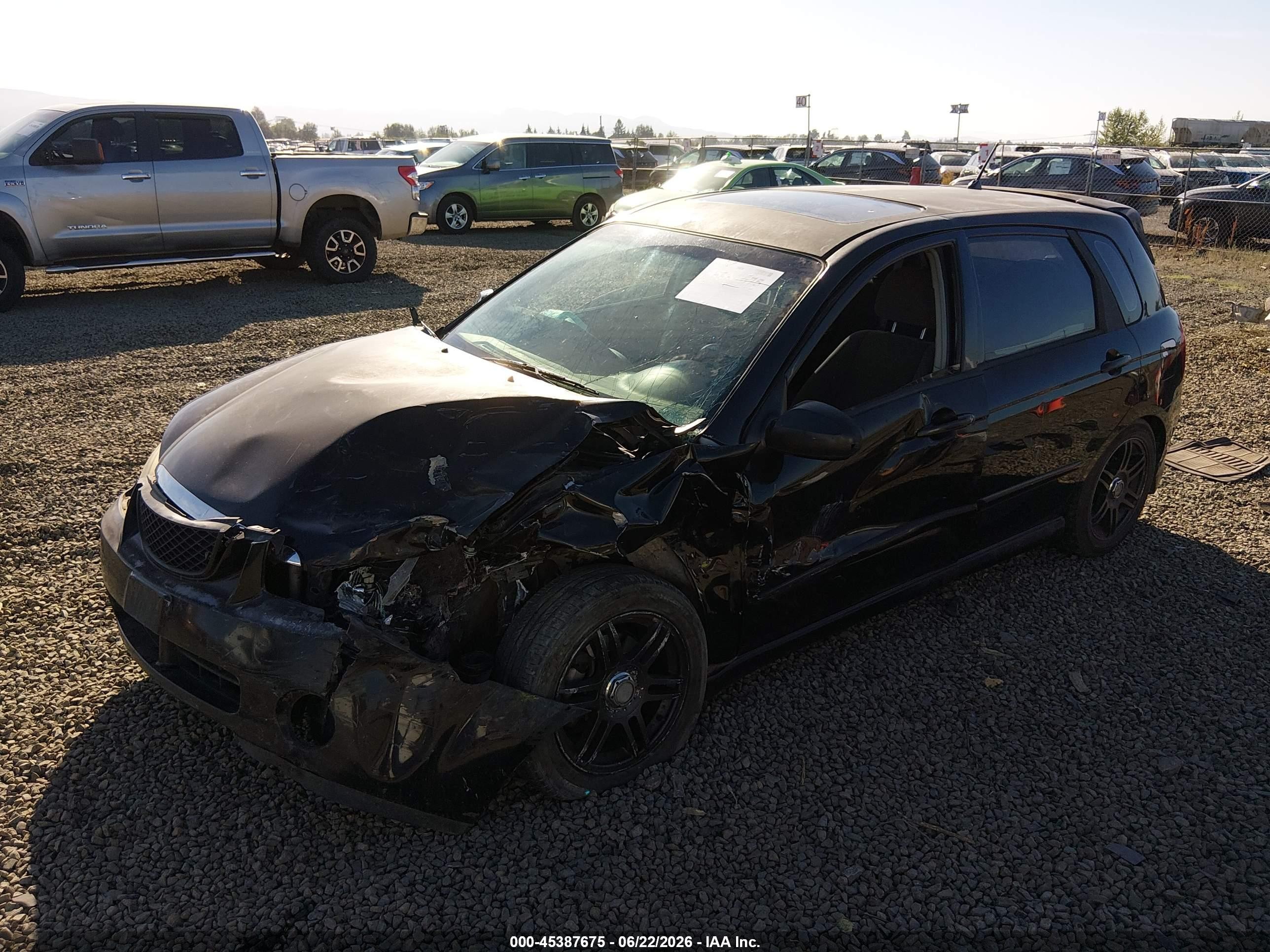 2005 Kia Spectra5   Black vin: KNAFE161355121369