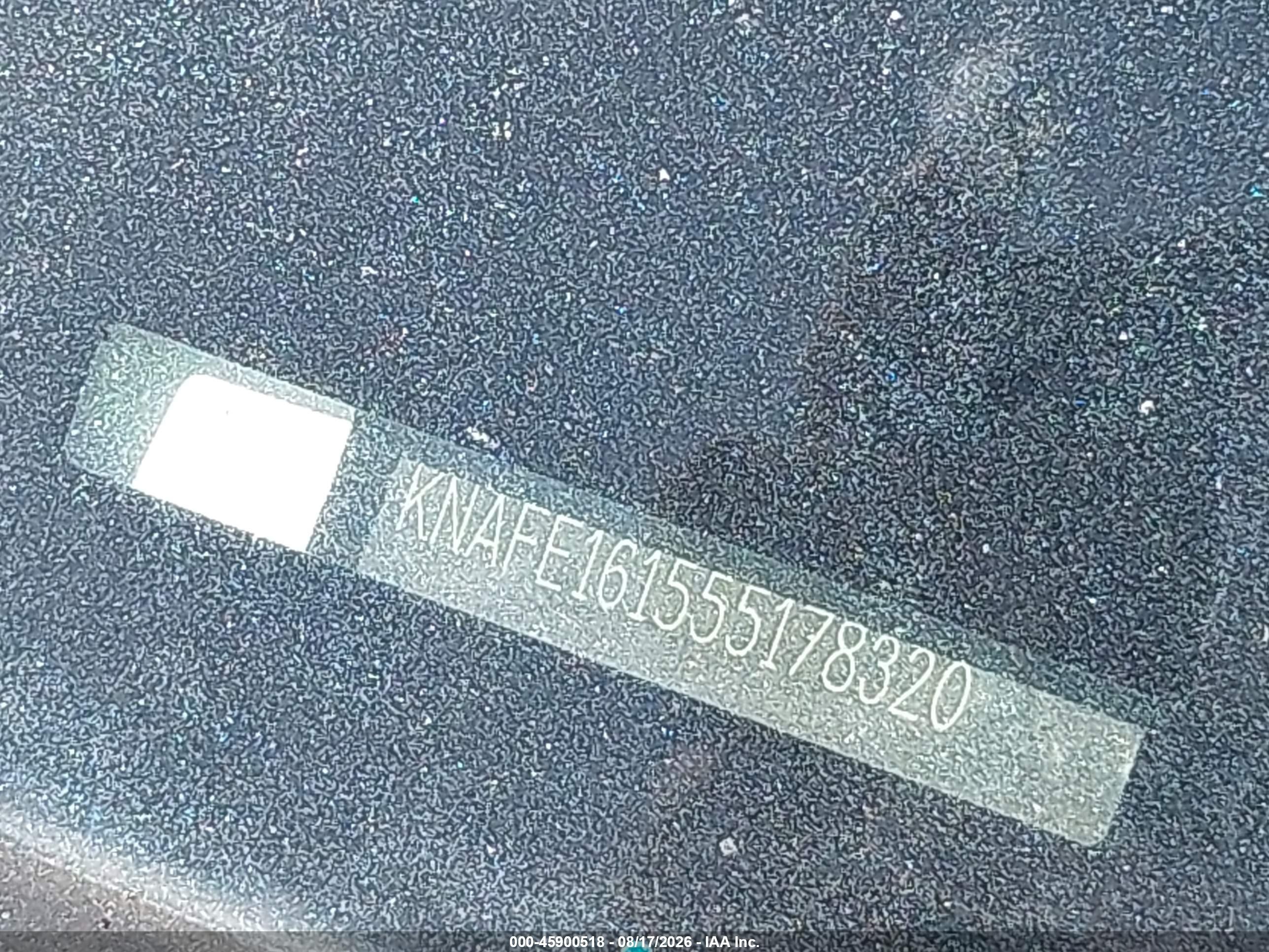 2005 Kia Spectra5   Blue vin: KNAFE161555178320