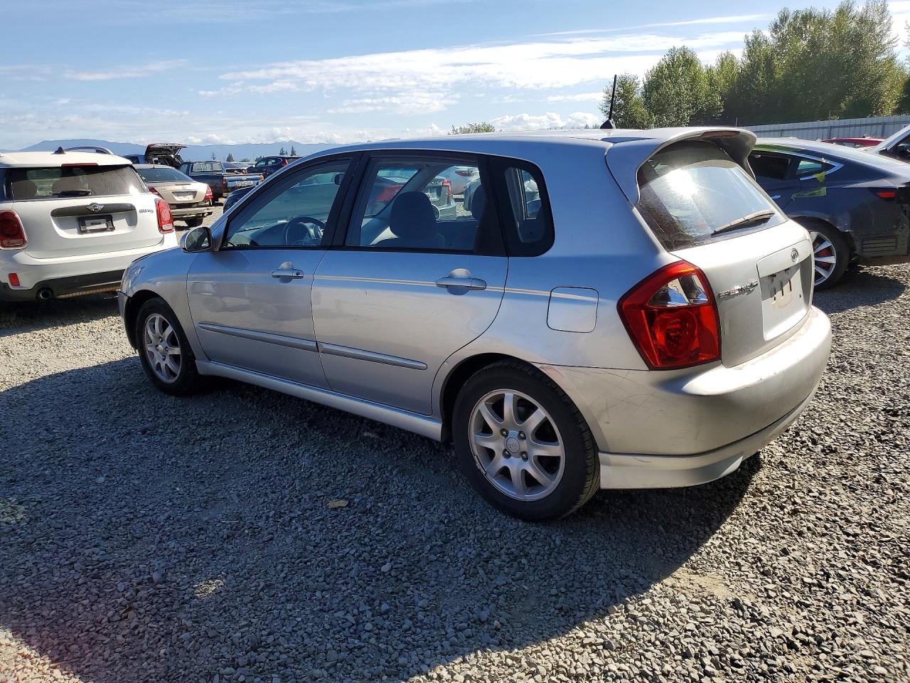 2005 Kia Spectra Spectra5 Silver vin: KNAFE161655117686