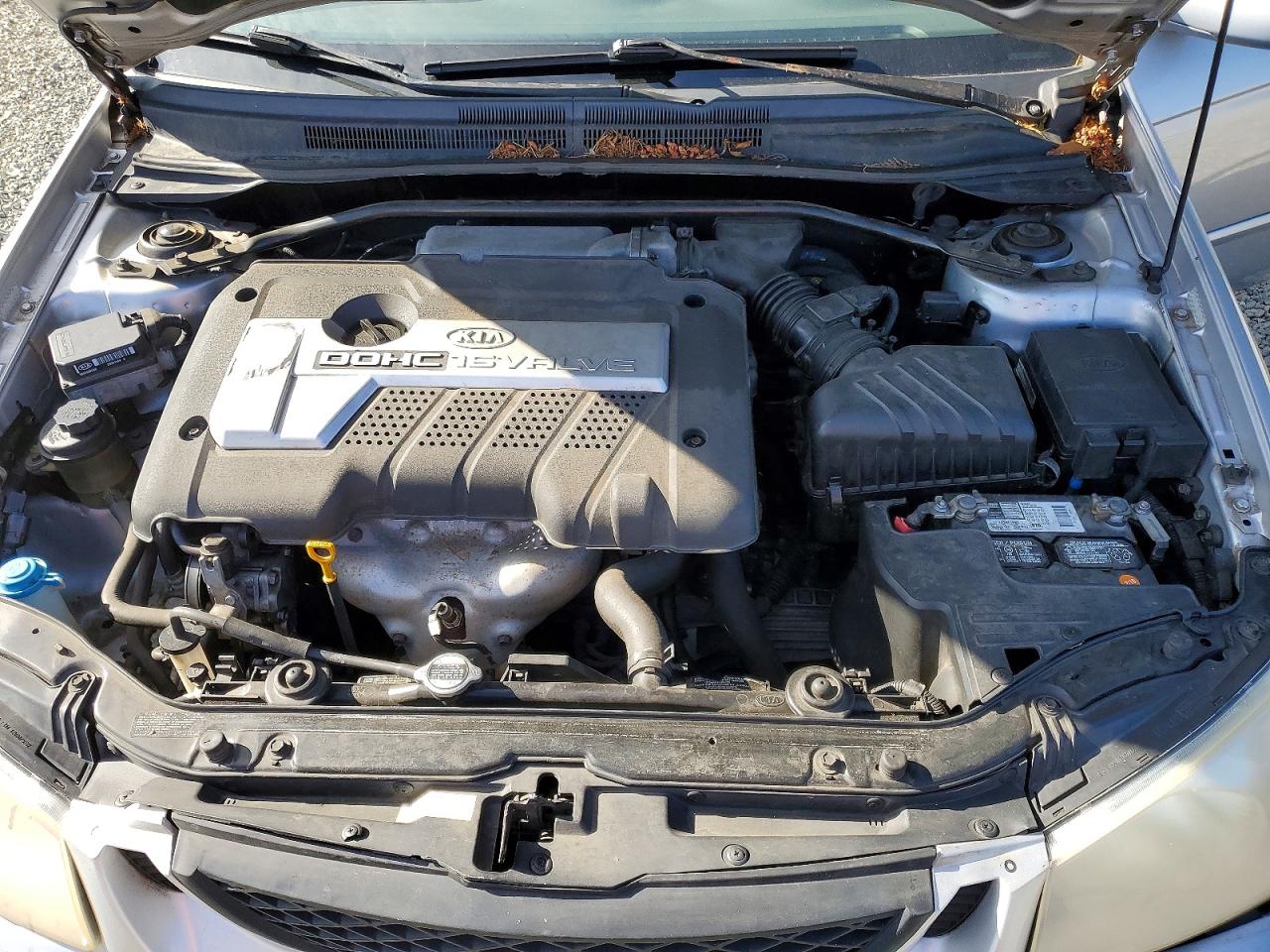 2005 Kia Spectra Spectra5 Silver vin: KNAFE161655117686