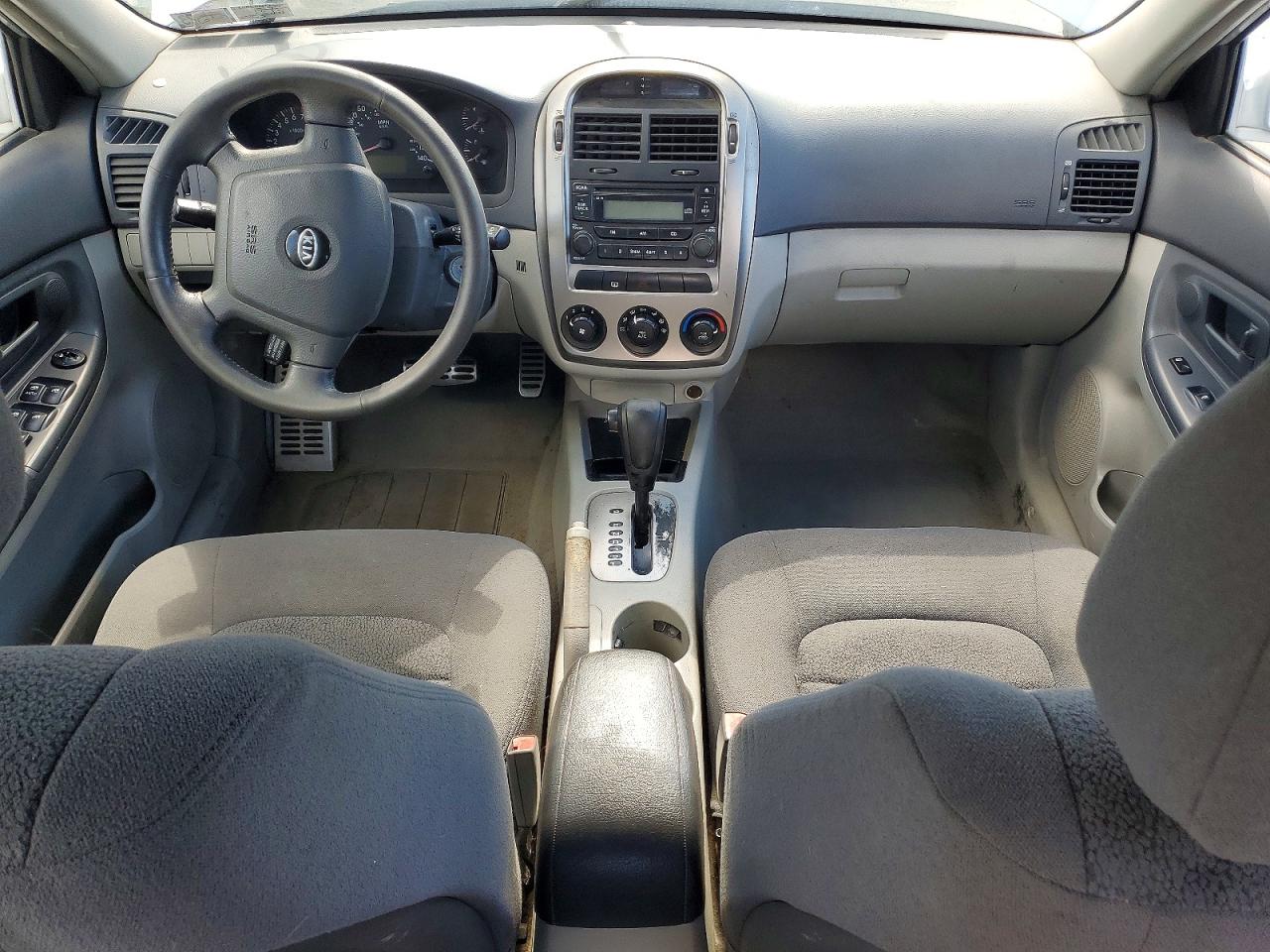 2006 Kia Spectra Spectra5 Серебряный vin: KNAFE161665342255
