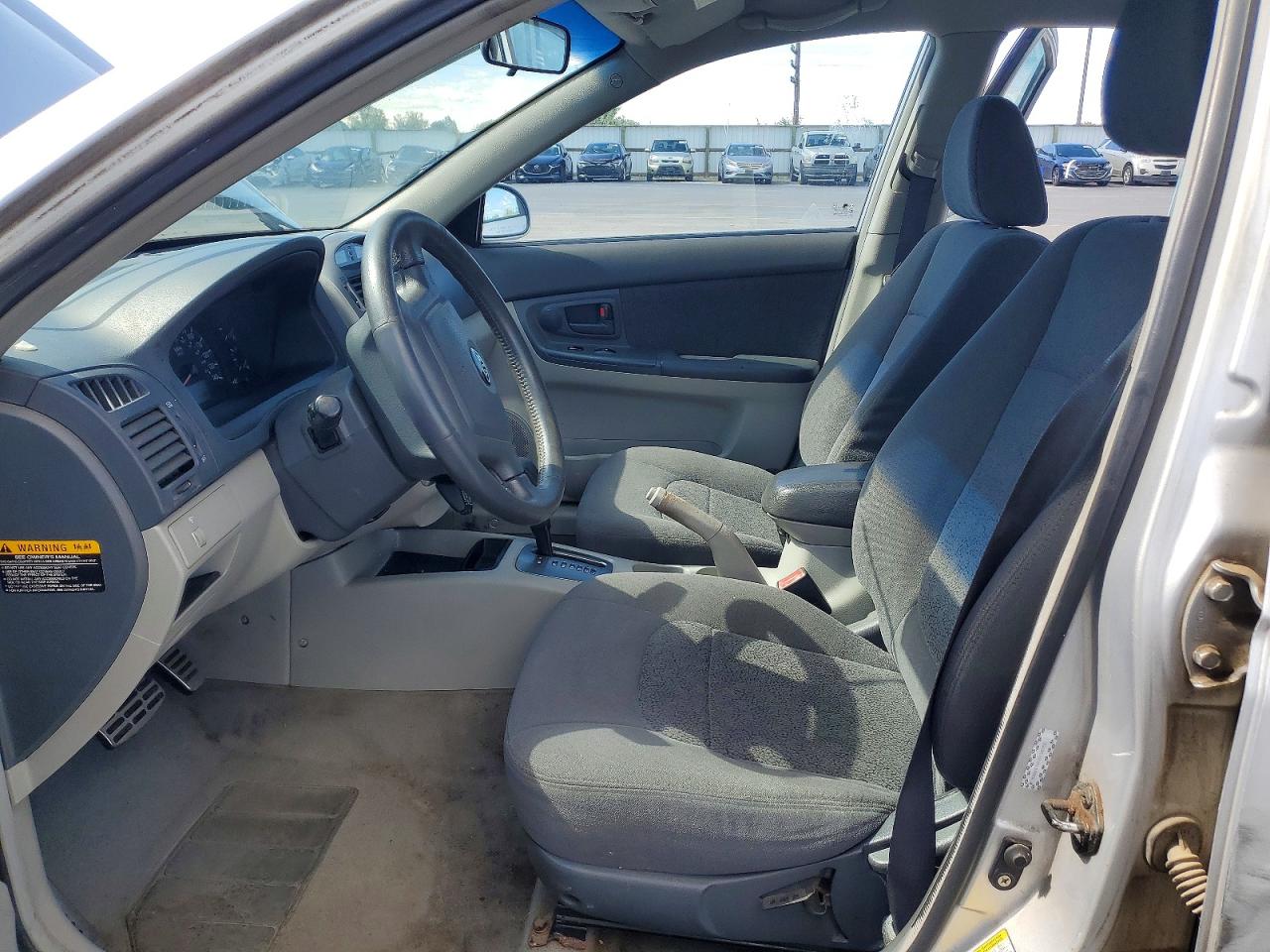 2006 Kia Spectra Spectra5 Серебряный vin: KNAFE161665342255