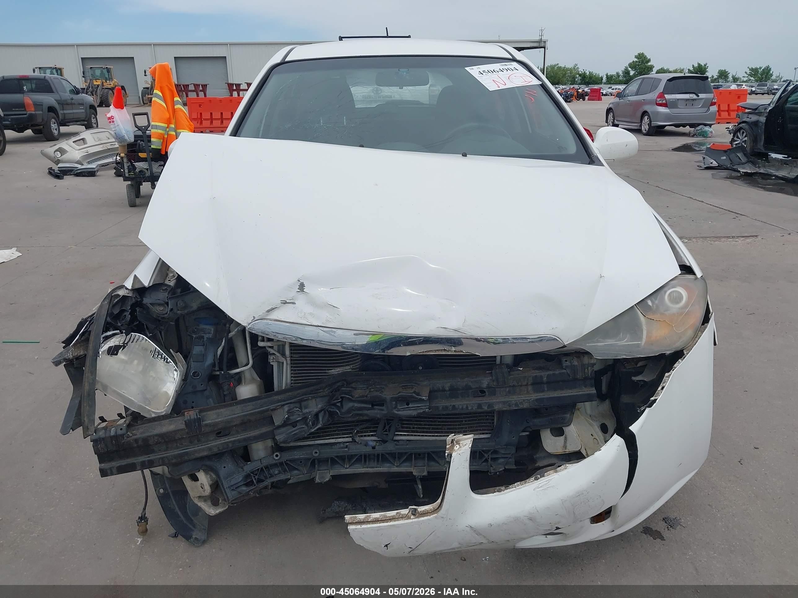 2007 Kia Spectra5 Sx White vin: KNAFE161675009653