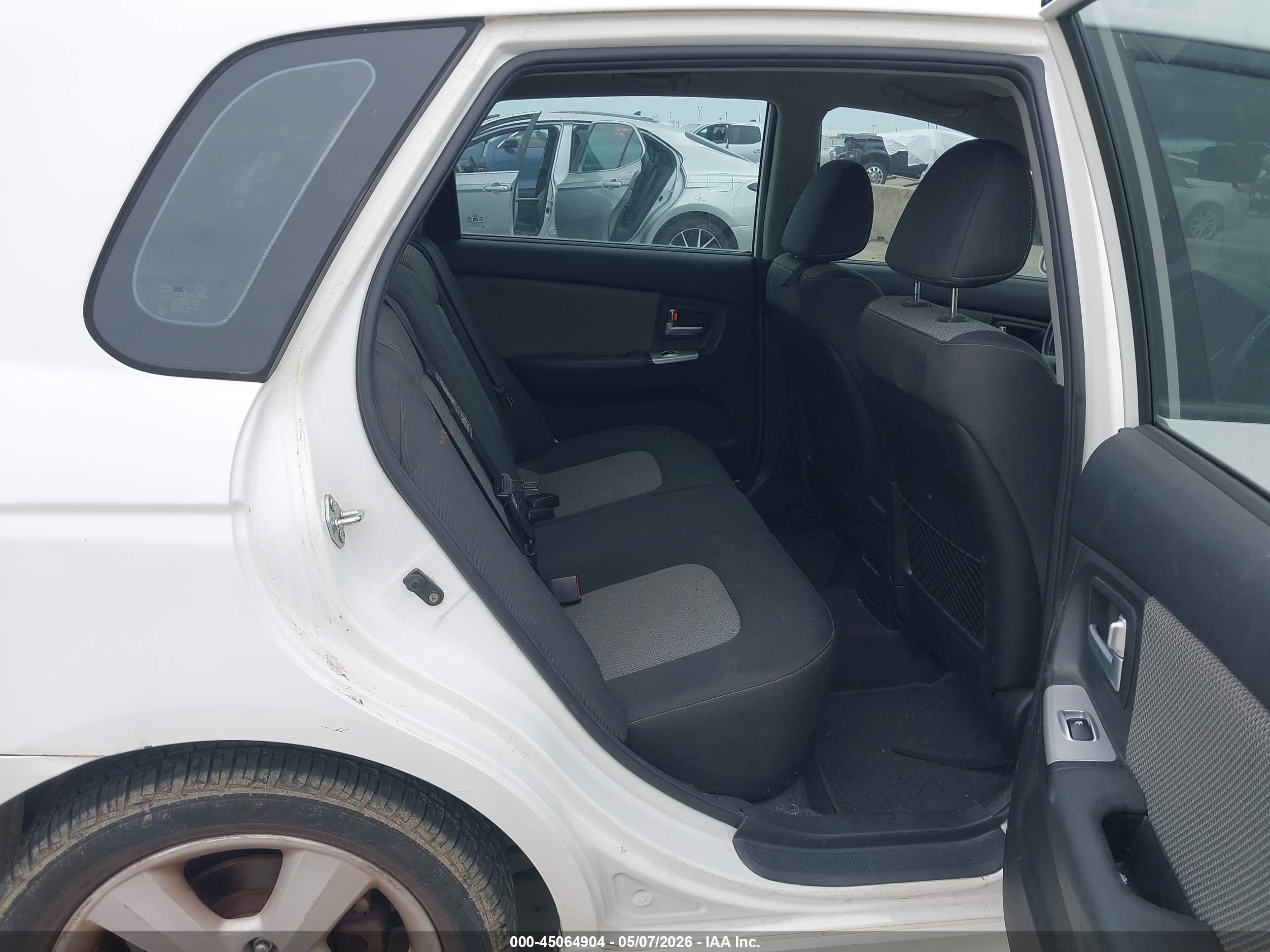 2007 Kia Spectra5 Sx White vin: KNAFE161675009653