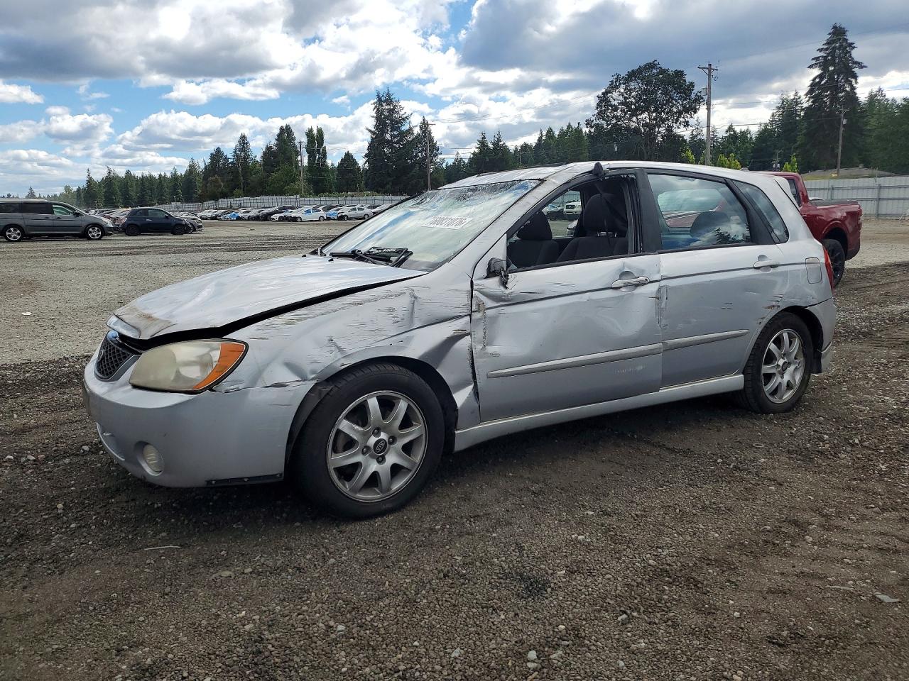 2005 Kia Spectra Spectra5 Silver vin: KNAFE161755113808