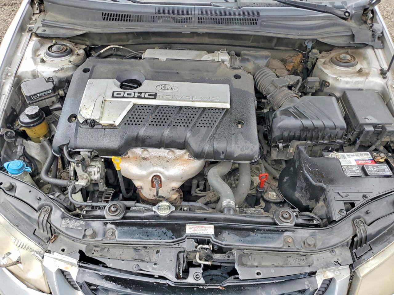 2005 Kia Spectra Spectra5 Silver vin: KNAFE161755113808
