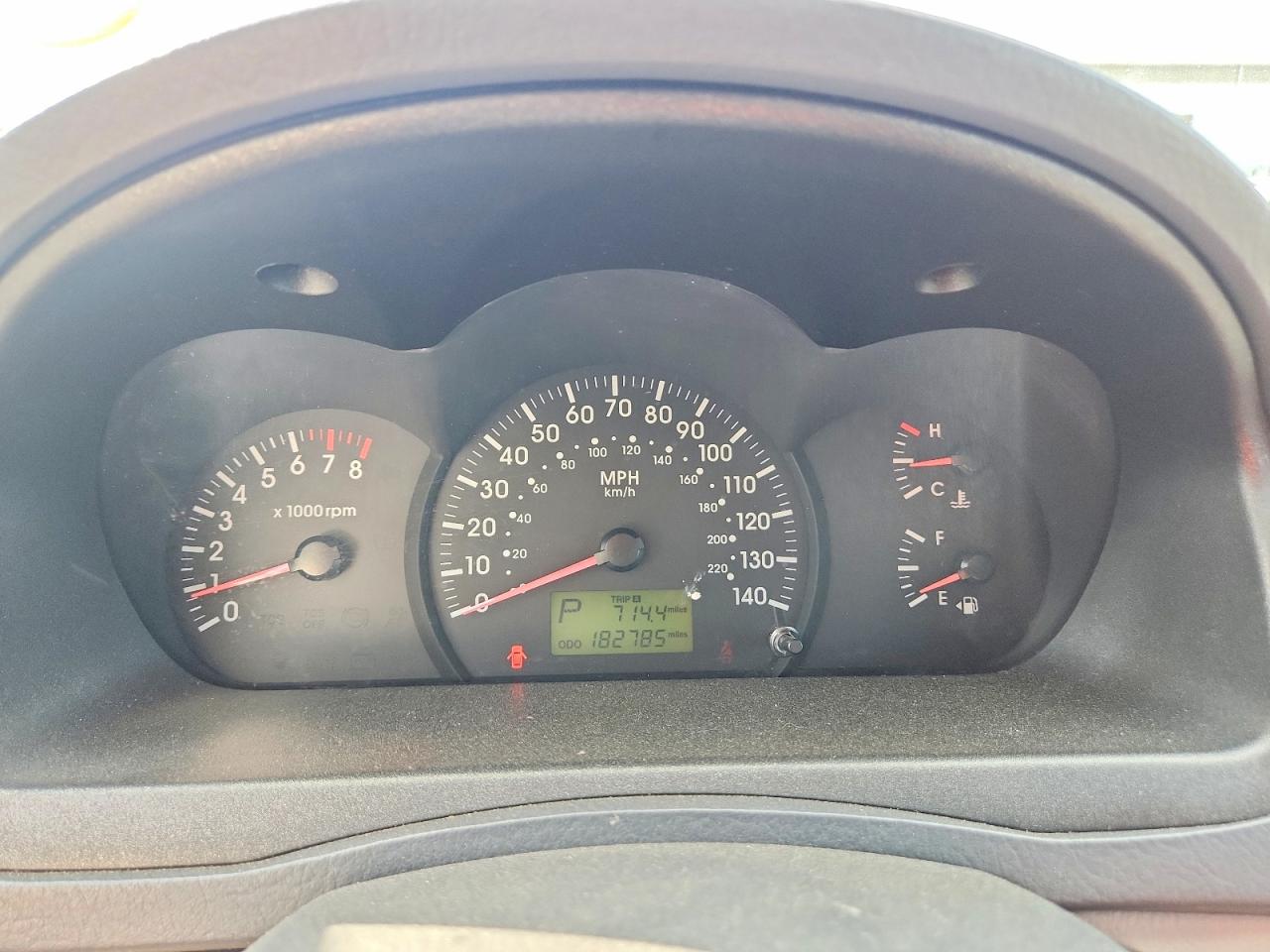 2005 Kia Spectra5 Gray vin: KNAFE162855122834