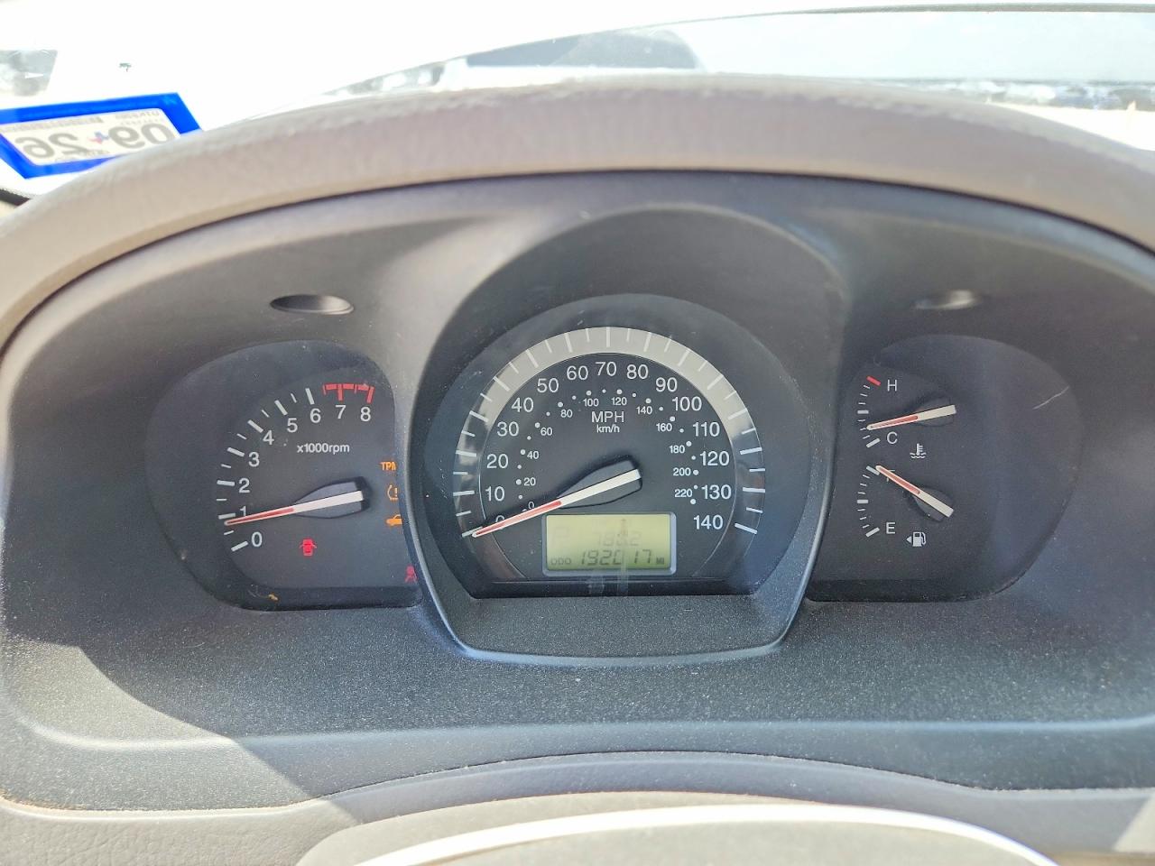 2009 Kia Spectra Lx White vin: KNAFE221095597323