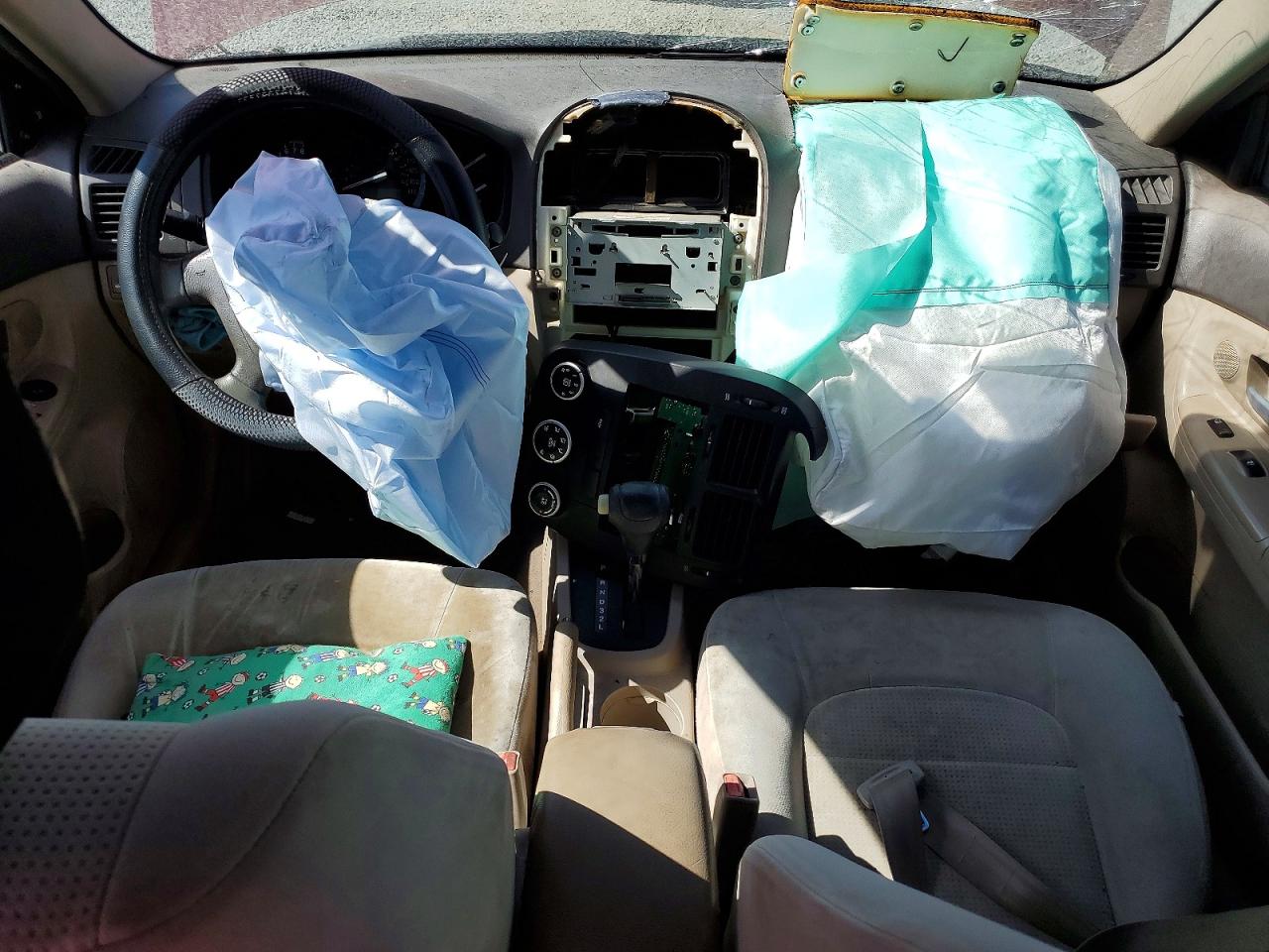 2009 Kia Spectra Lx Красный vin: KNAFE221095597872