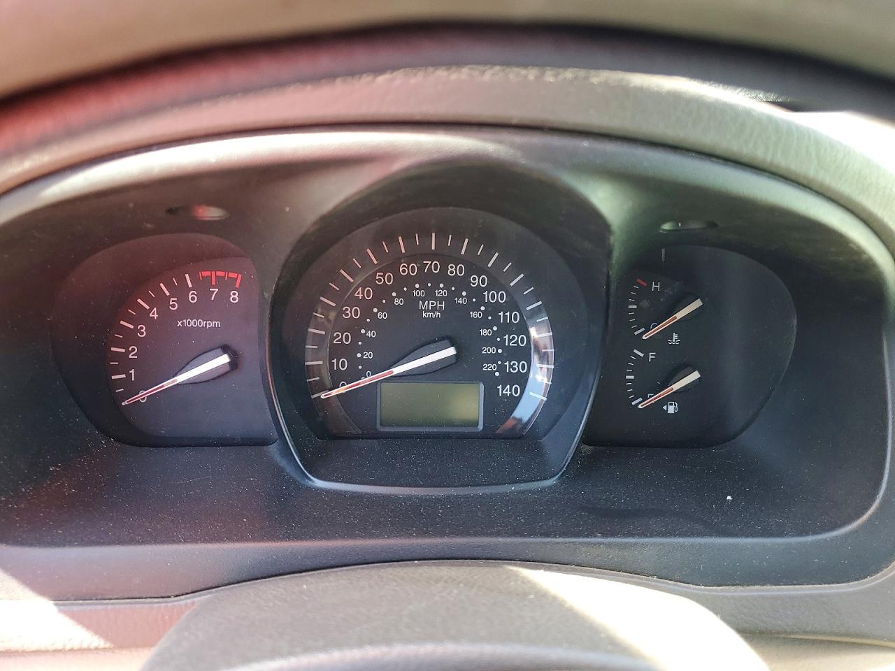 2009 Kia Spectra Lx Красный vin: KNAFE221095597872