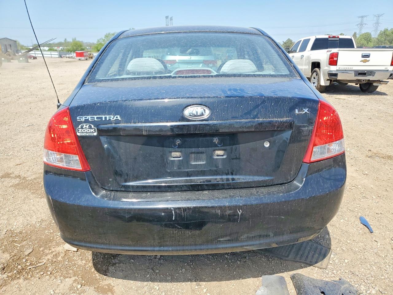2009 Kia Spectra Lx Black vin: KNAFE221095659643