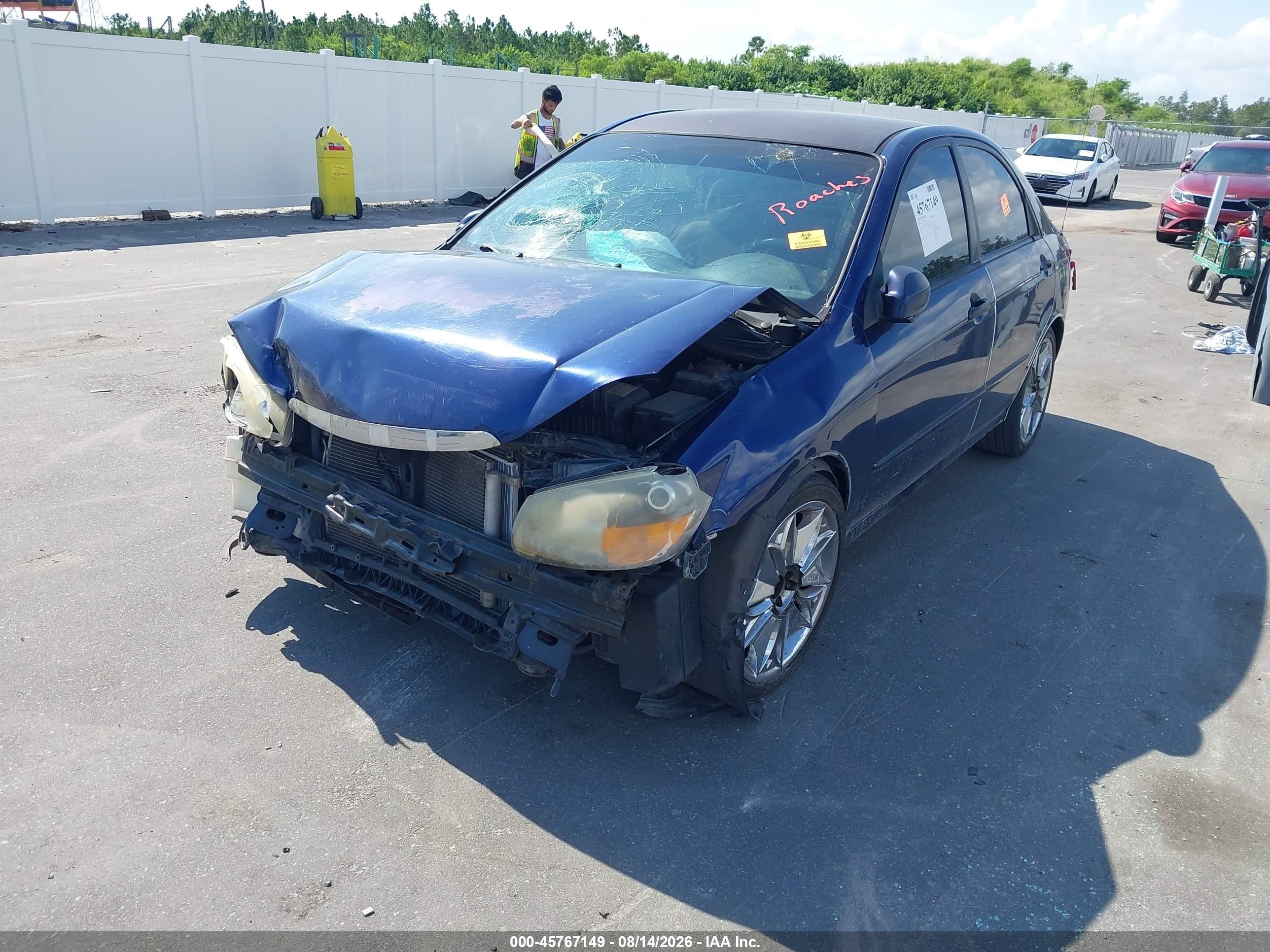 2009 Kia Spectra Ex Blue vin: KNAFE221195613108