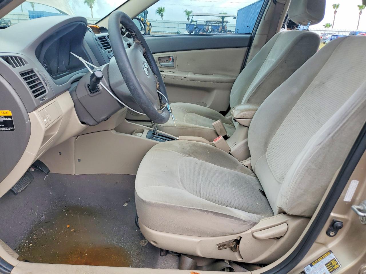 2009 Kia Spectra Lx Gold vin: KNAFE221295598859
