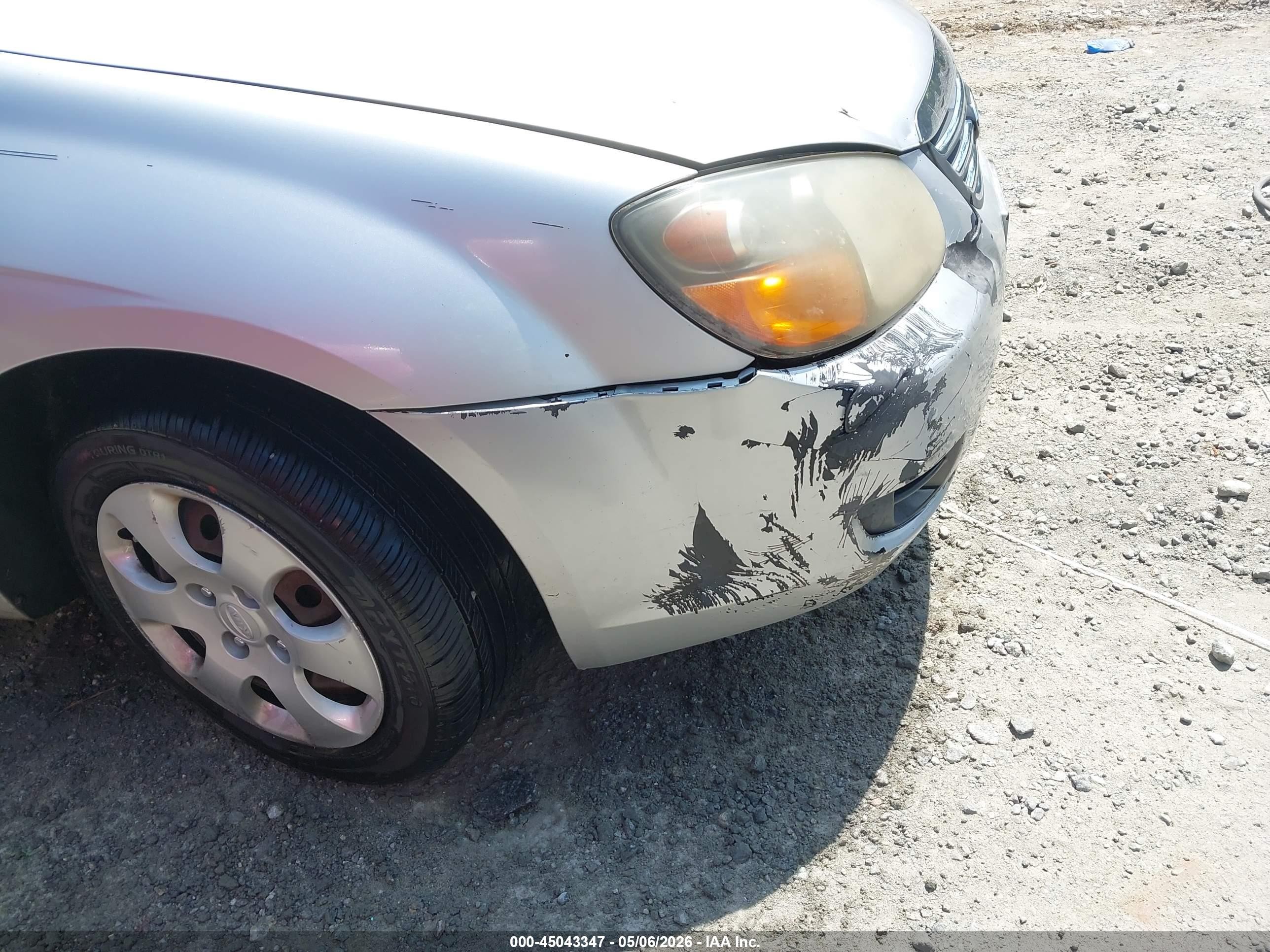 2009 Kia Spectra Ex Silver vin: KNAFE221295618804