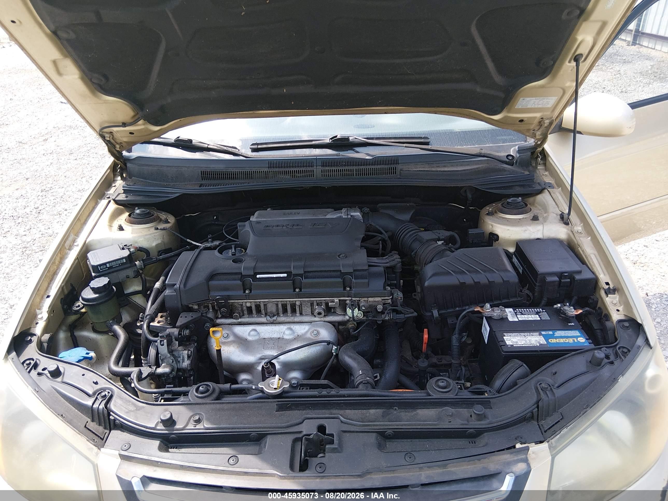 2009 Kia Spectra Ex Gold vin: KNAFE221295657571