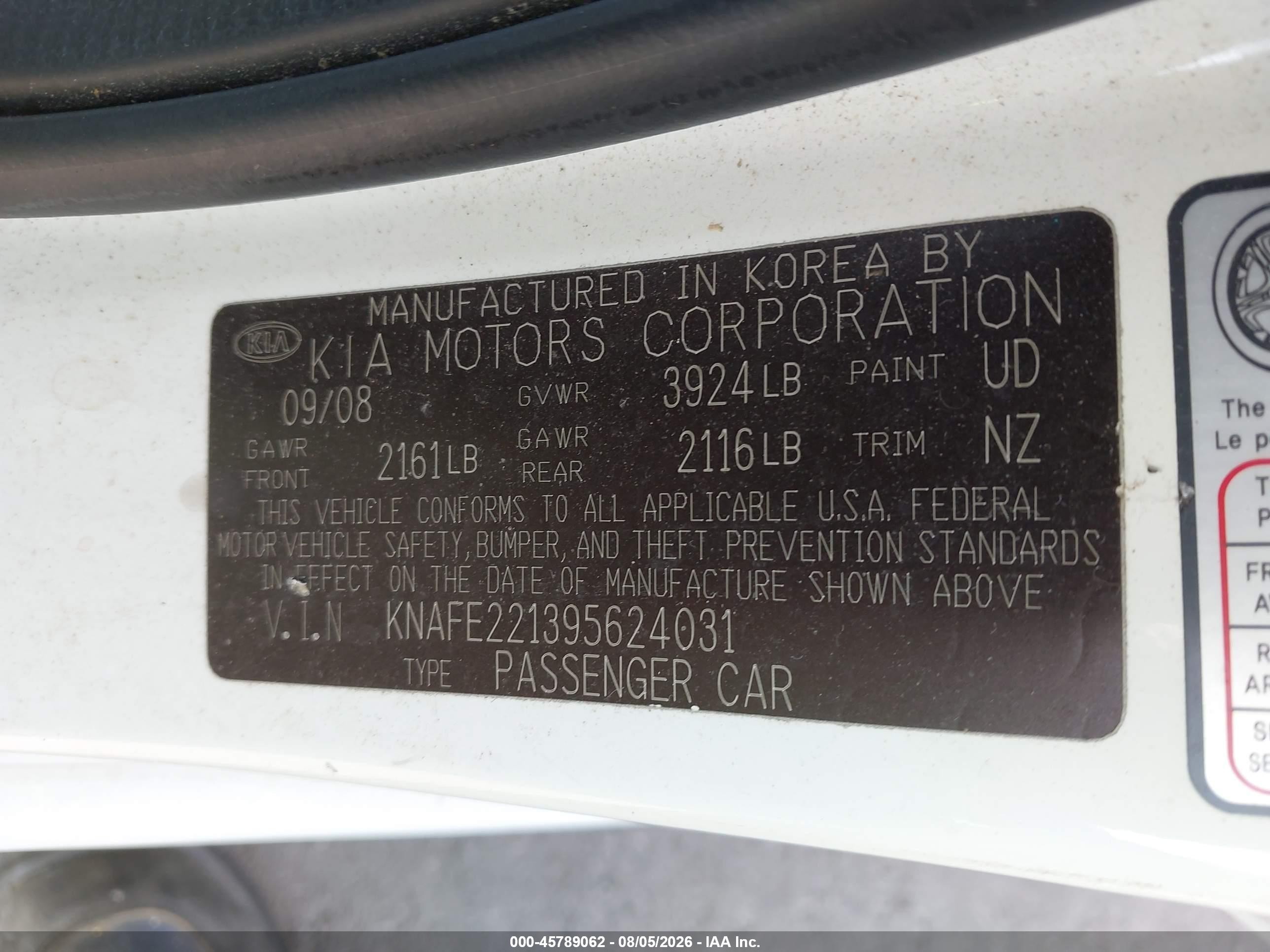 2009 Kia Spectra Ex White vin: KNAFE221395624031