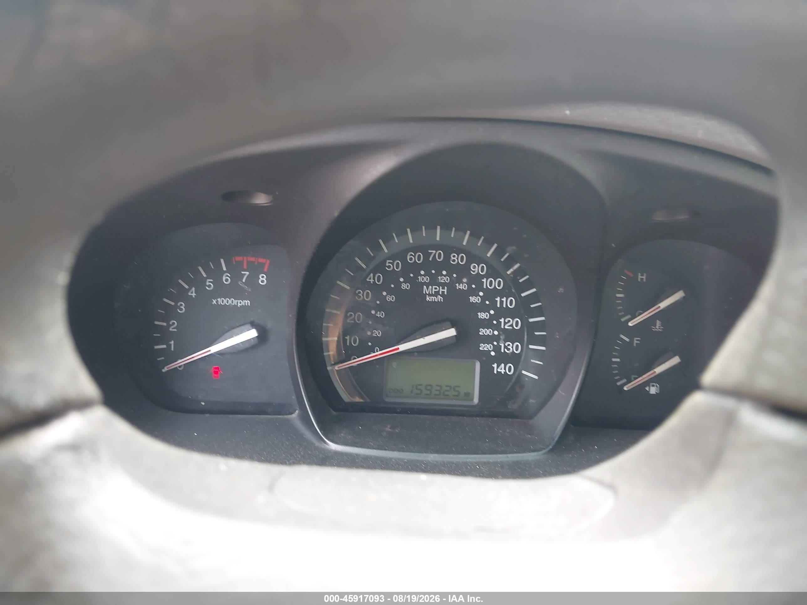 2009 Kia Spectra Ex Gold vin: KNAFE221395652220