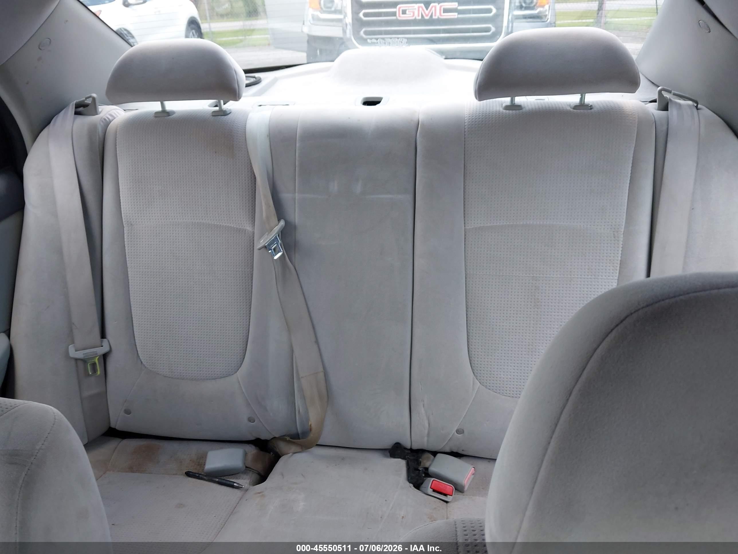 2009 Kia Spectra Ex Серебряный vin: KNAFE221495602197