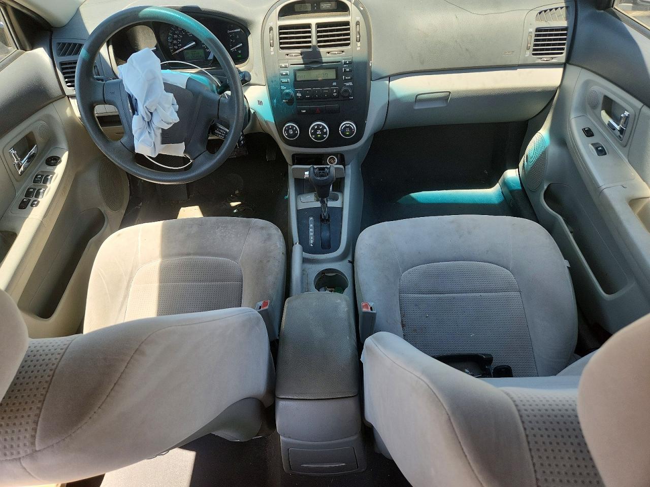 2009 Kia Spectra Lx Черный vin: KNAFE221495655921