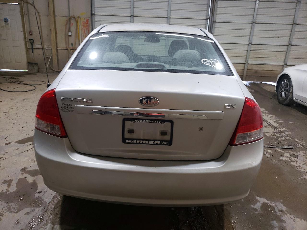 2009 Kia Spectra Lx Silver vin: KNAFE221595661064