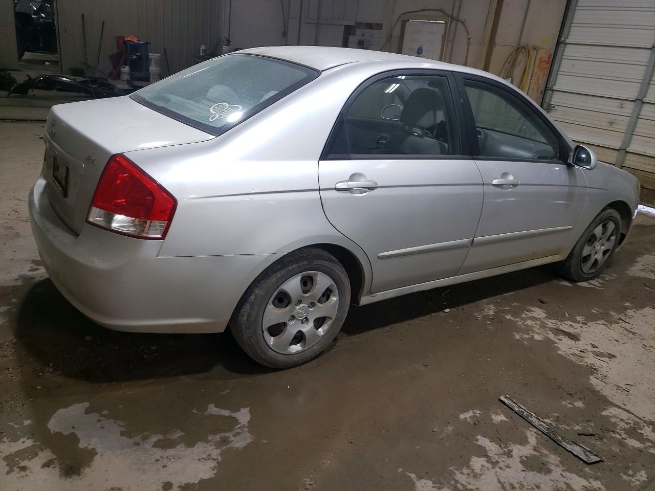2009 Kia Spectra Lx Silver vin: KNAFE221595661064